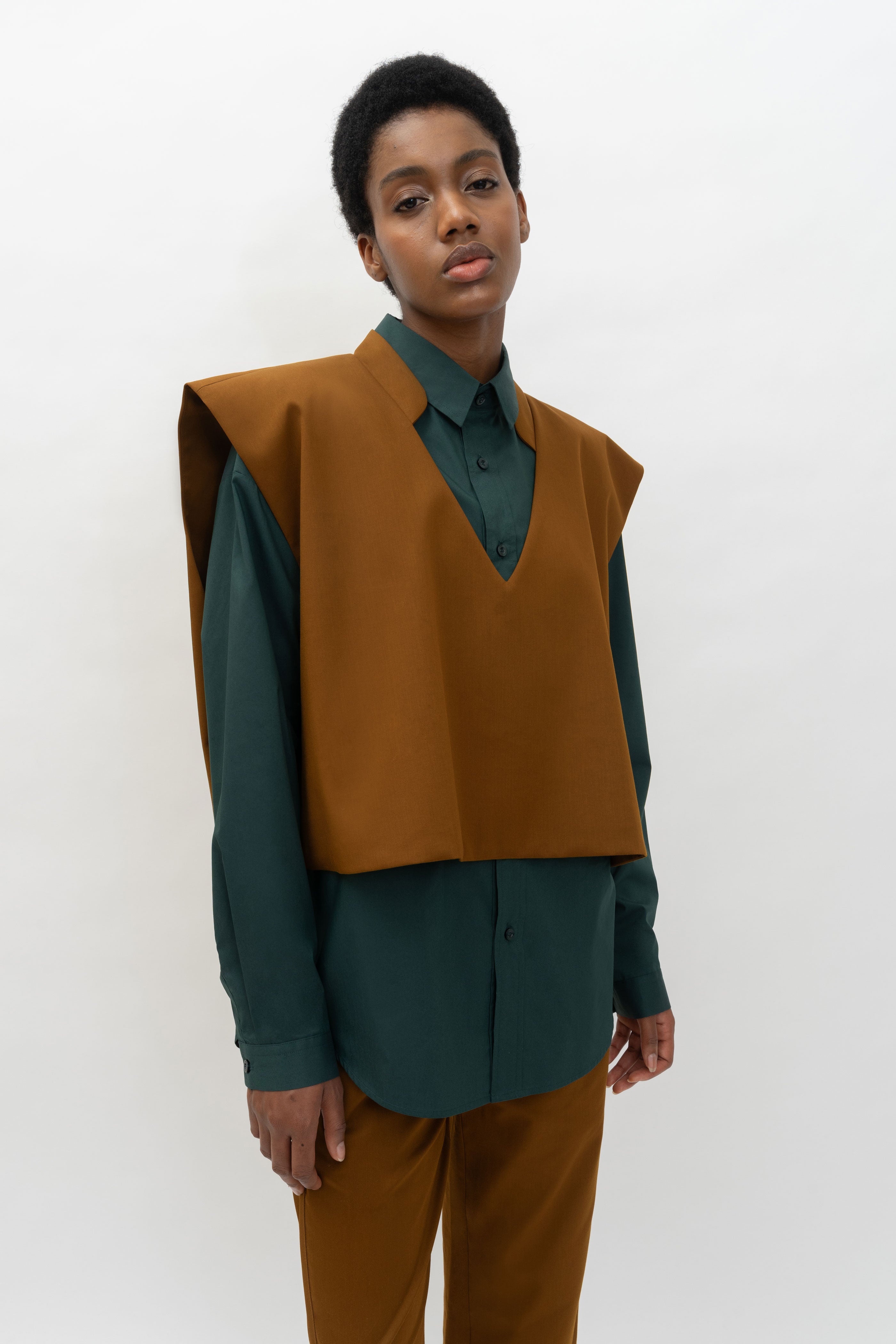 HANEEN BIB - Golden Brown