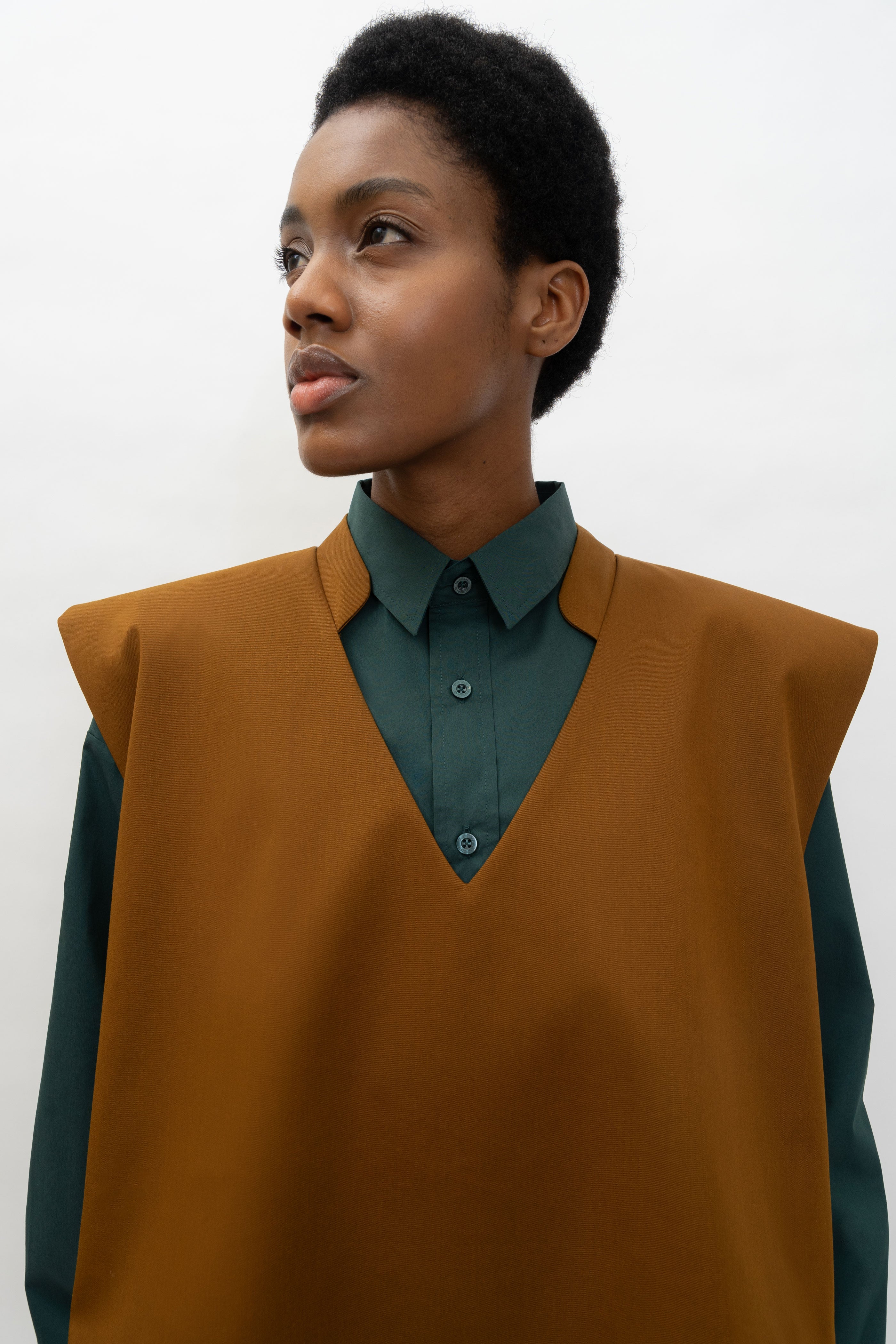HANEEN BIB - Golden Brown