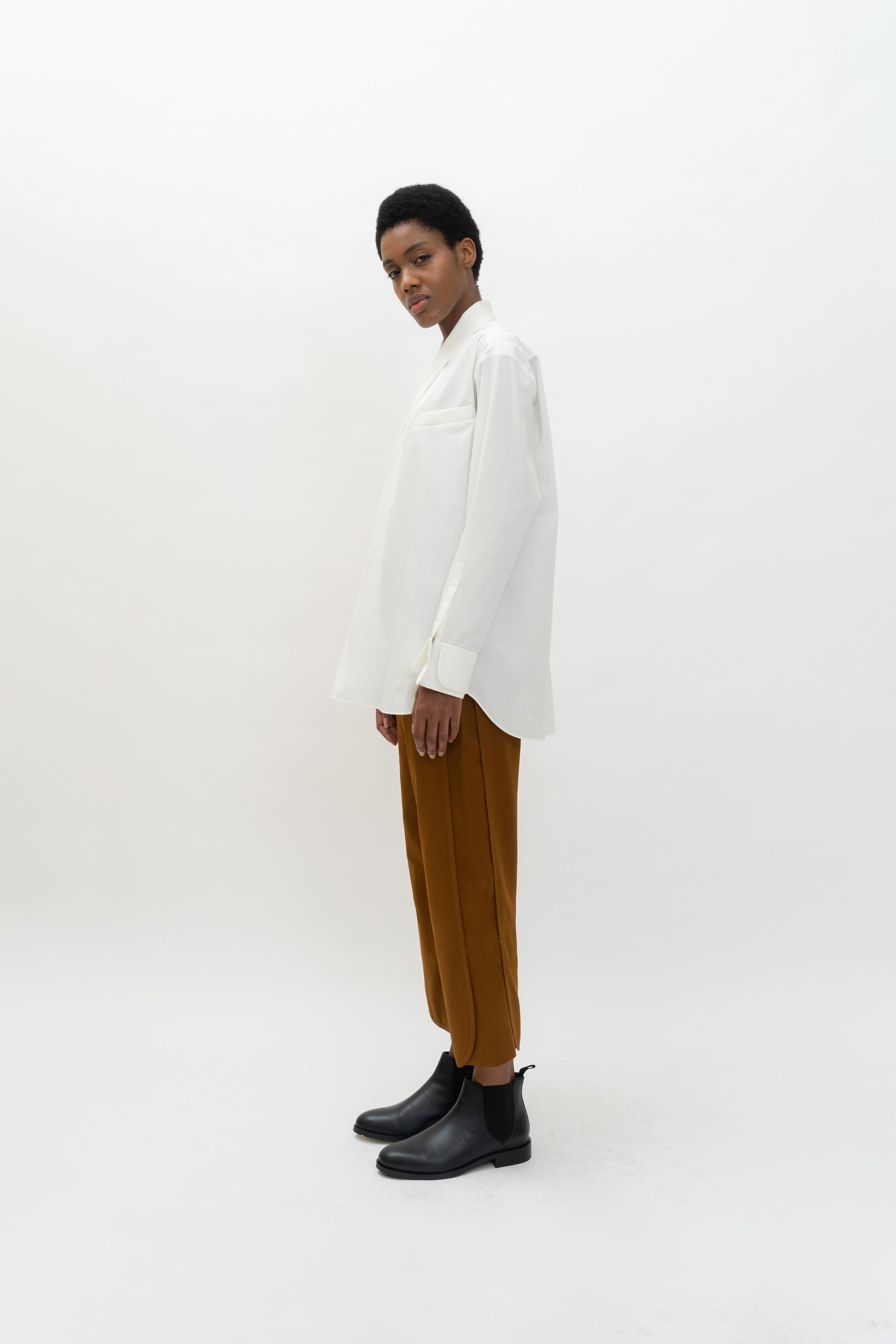 NIKA - White