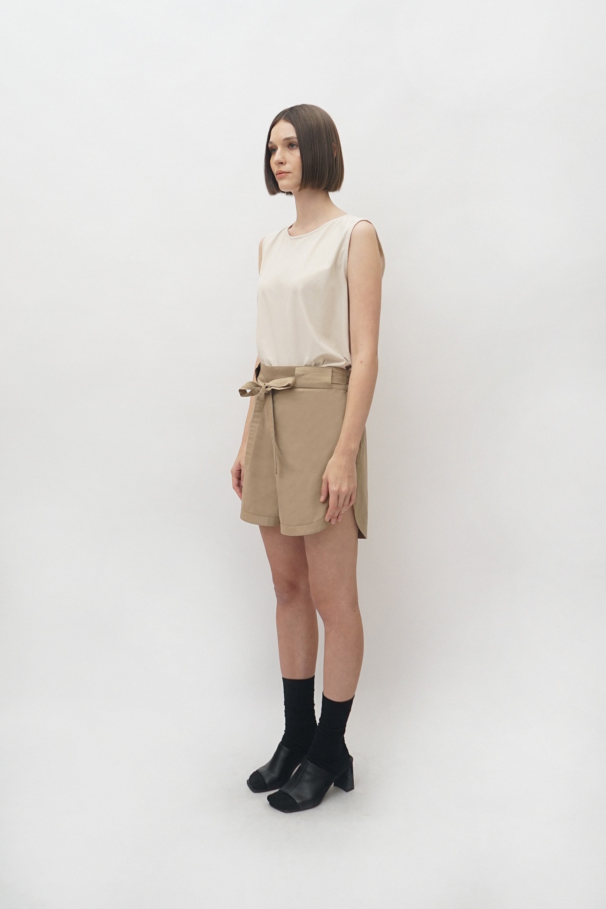 KURAI SHORTS - Khaki