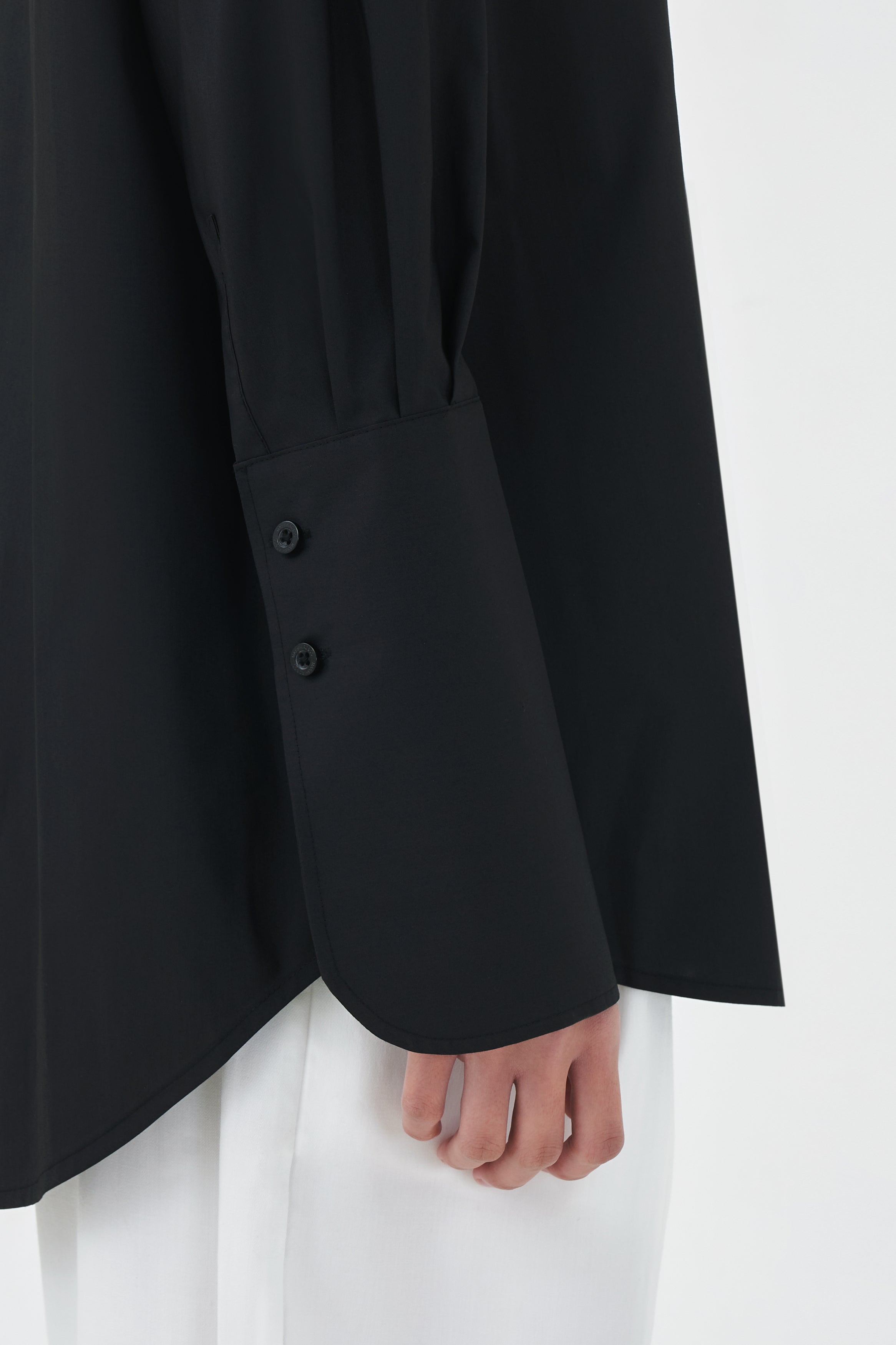 CHA LONG SLEEVE - Black