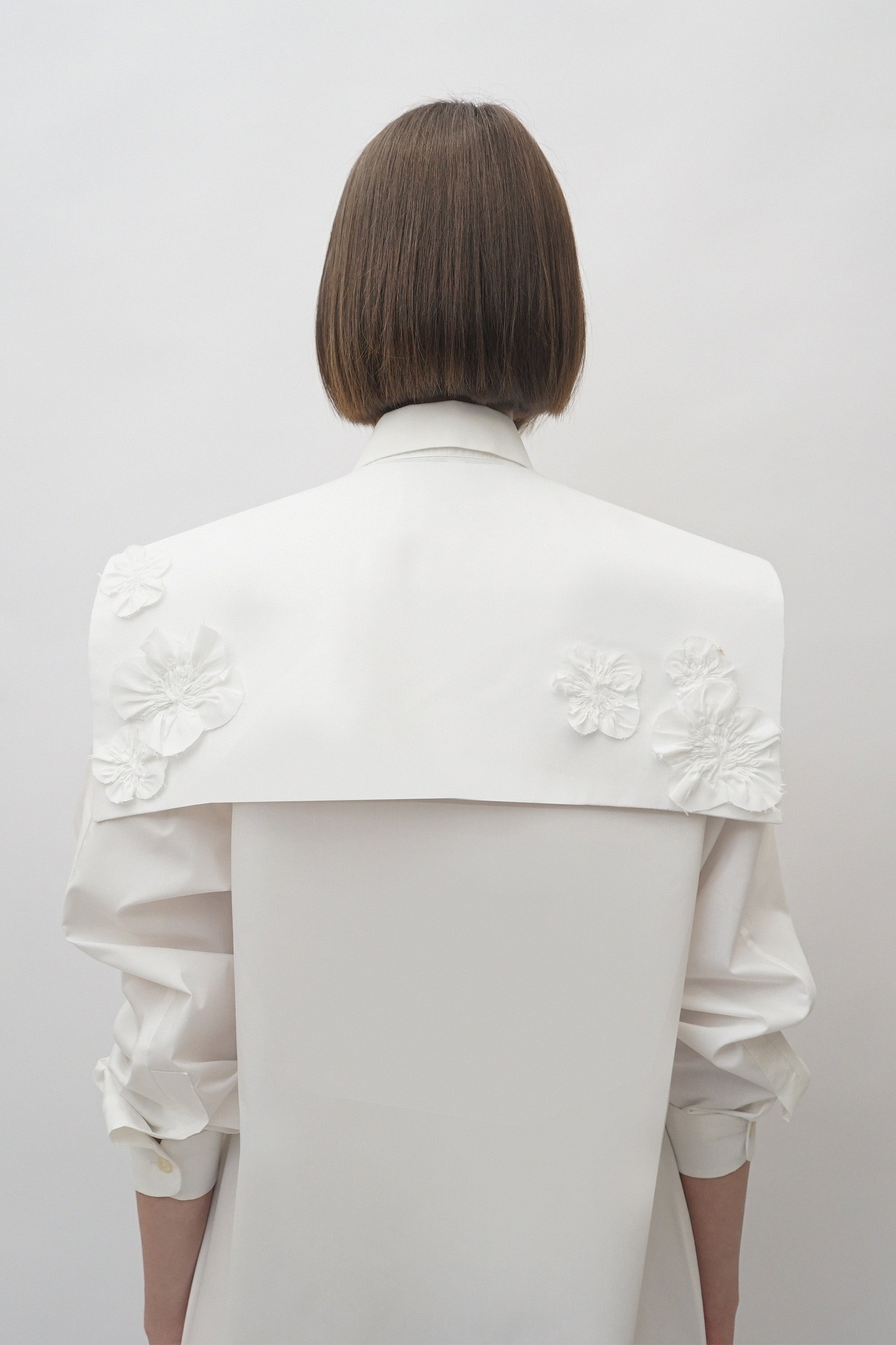 RURU - White