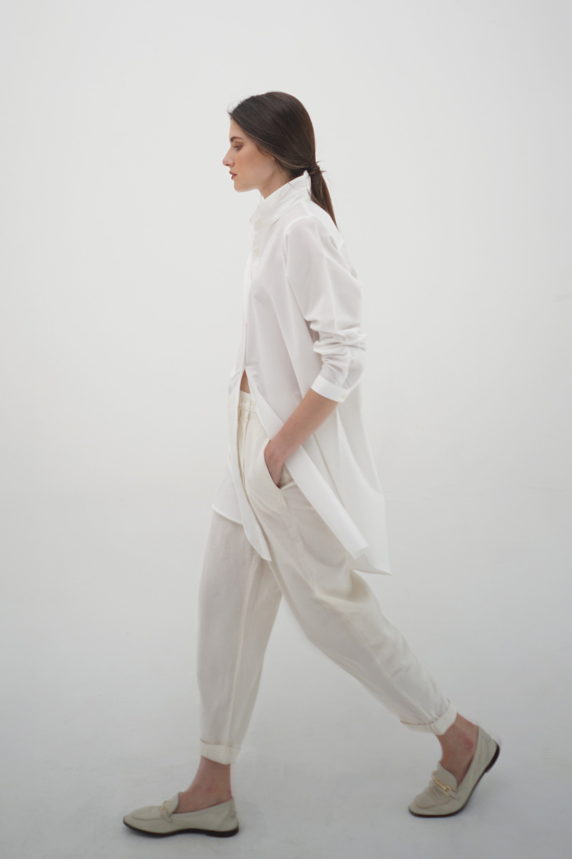 AIMI - White