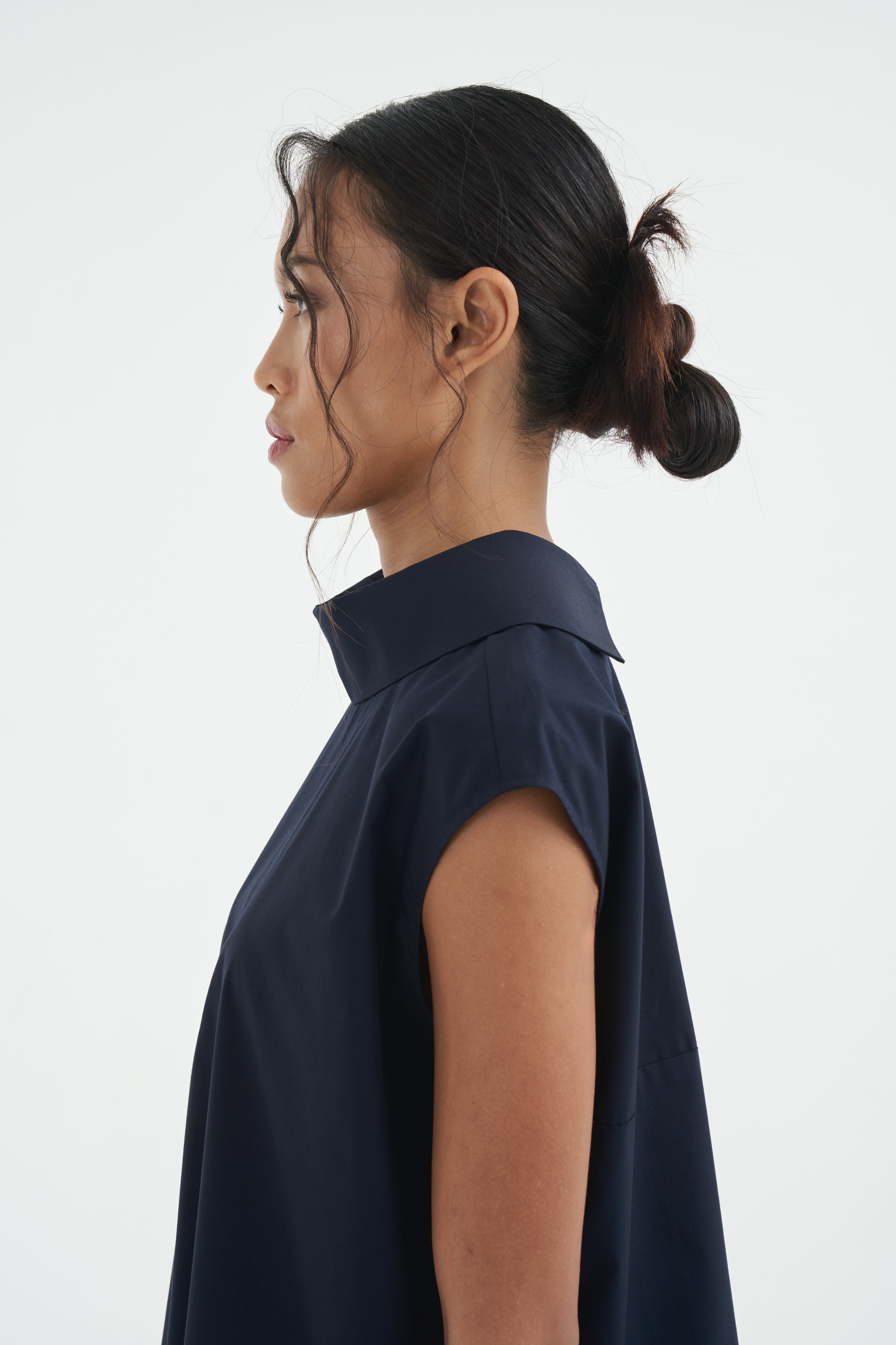 AMANA - Deep Navy