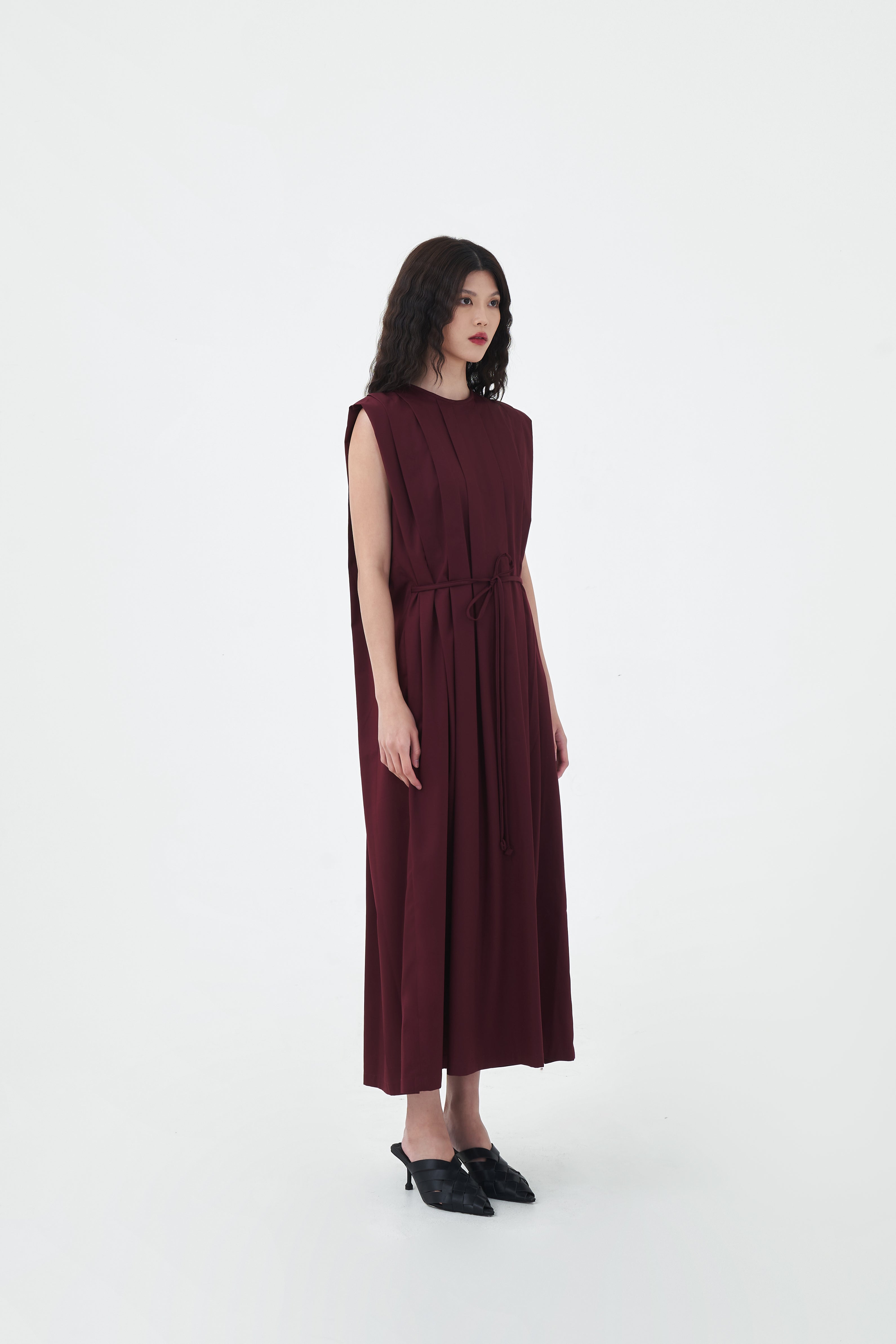 CABARET DRESS - Merlot