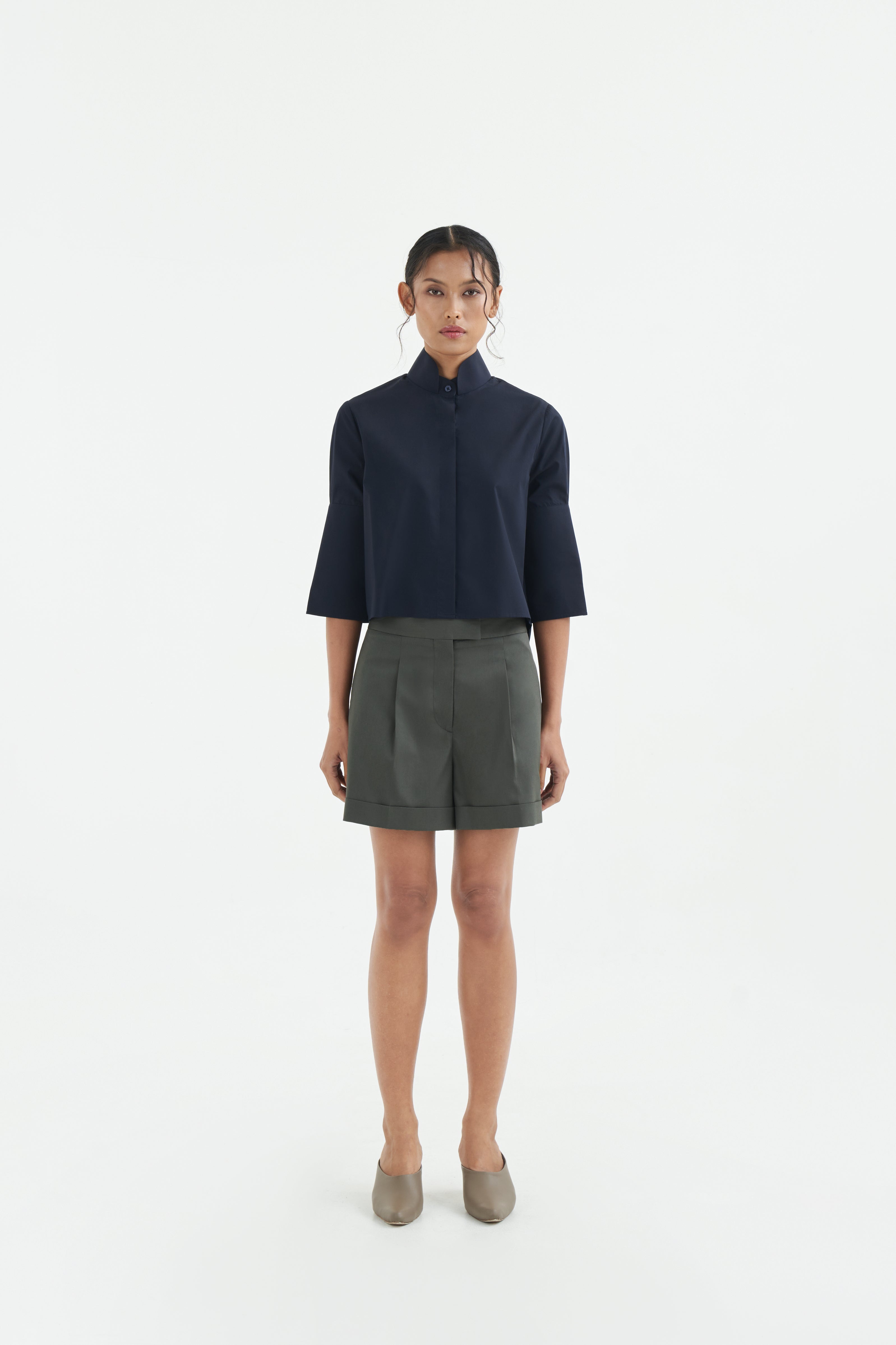 CHA CROP - Deep Navy