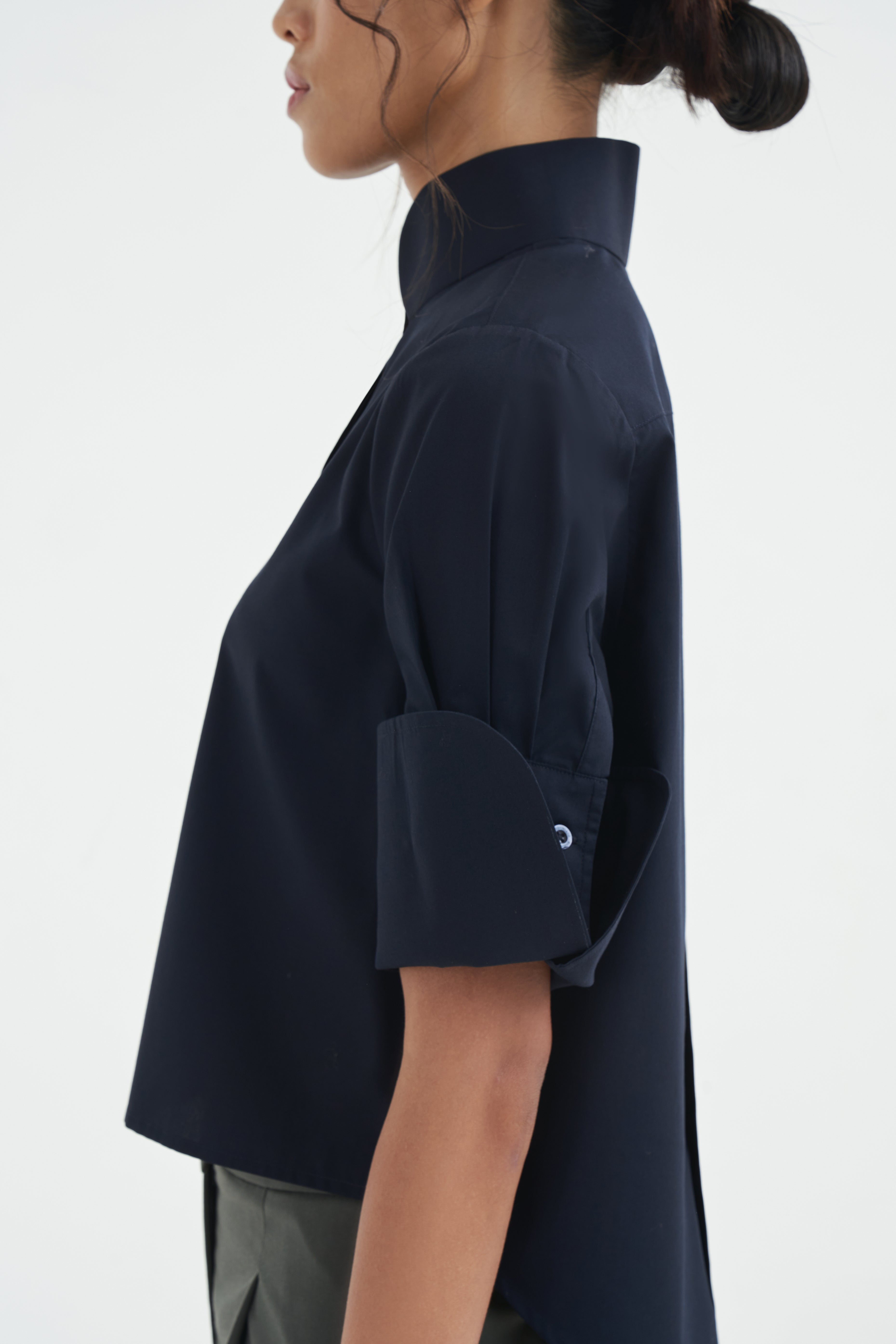 CHA CROP - Deep Navy