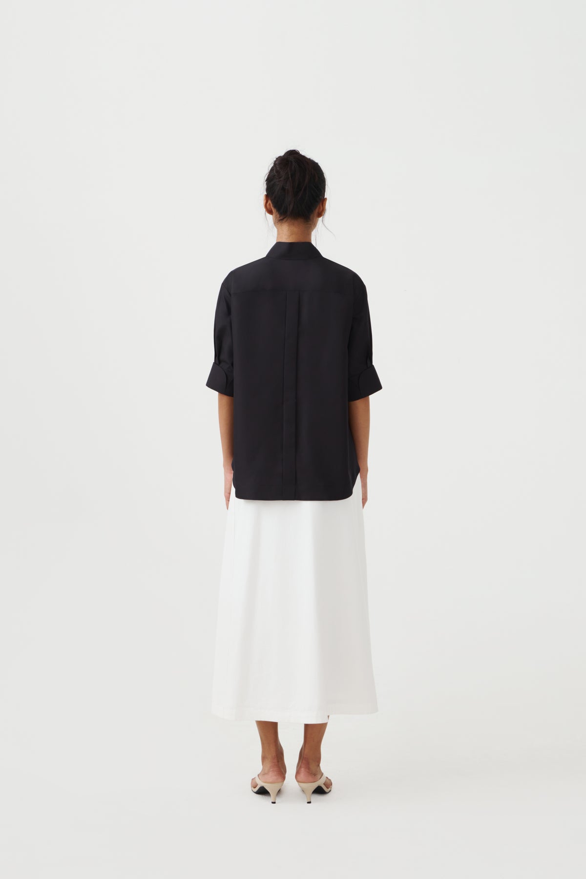 CHAKARA - Black