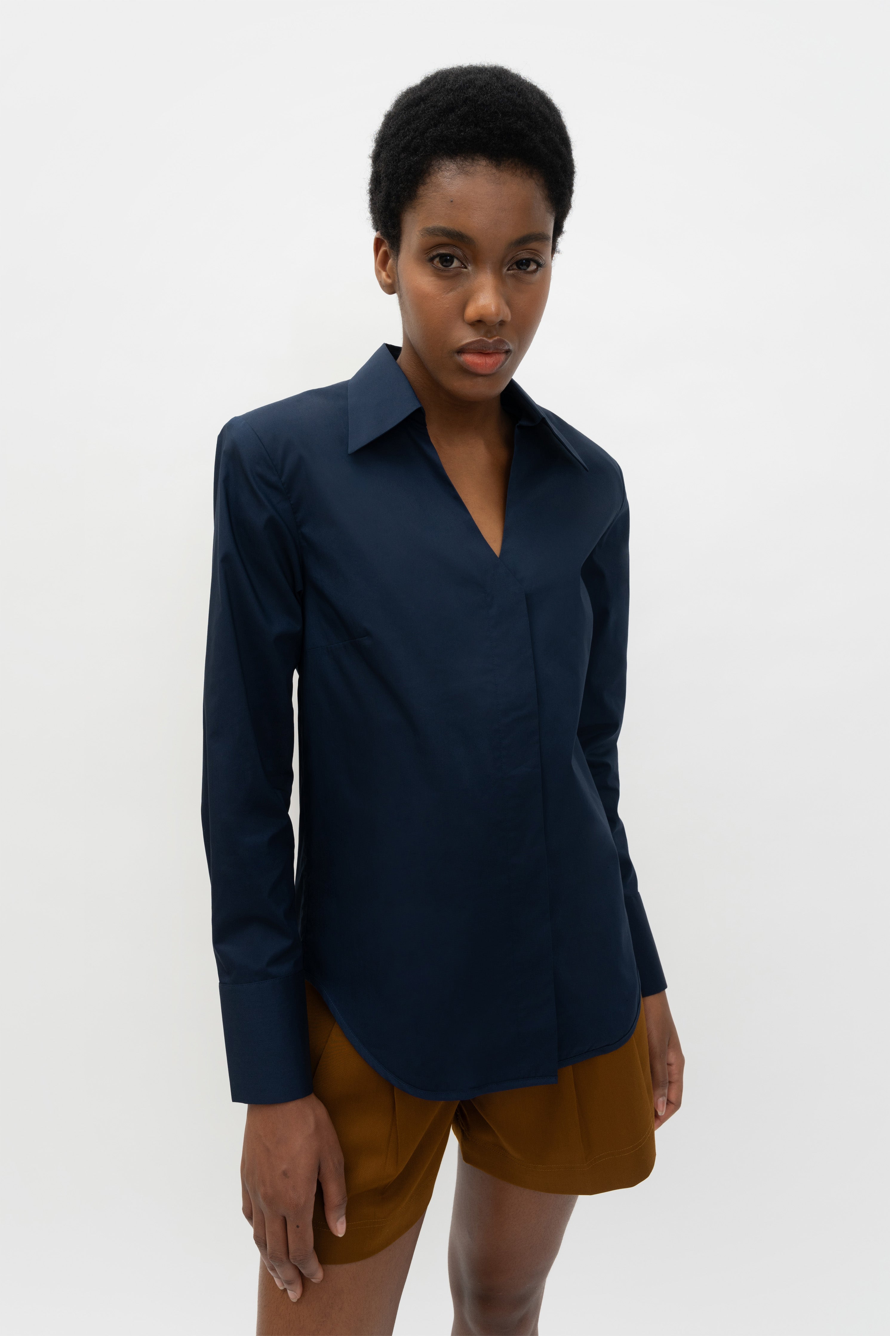 CHAMI - Deep Navy