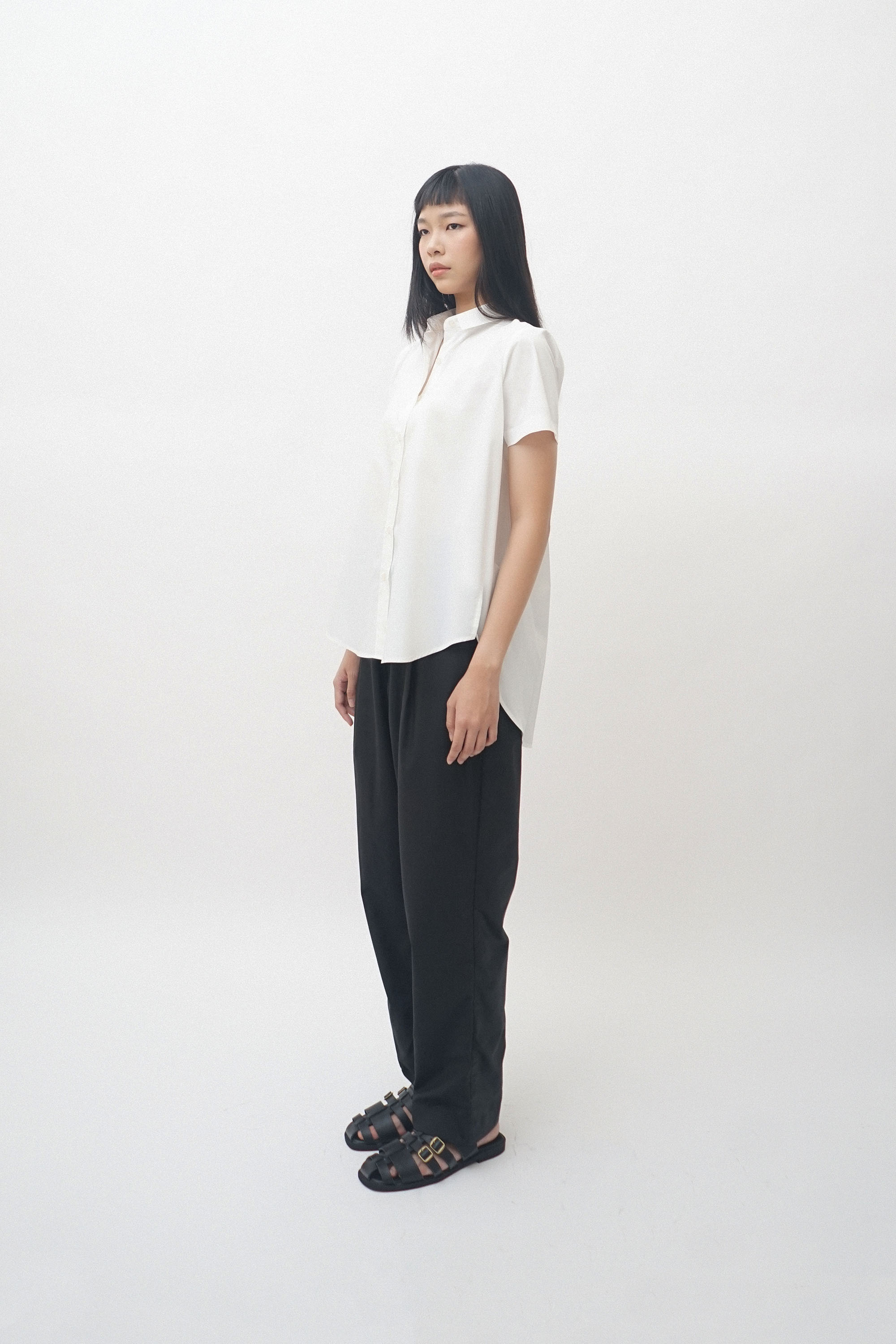 CHIKA - White