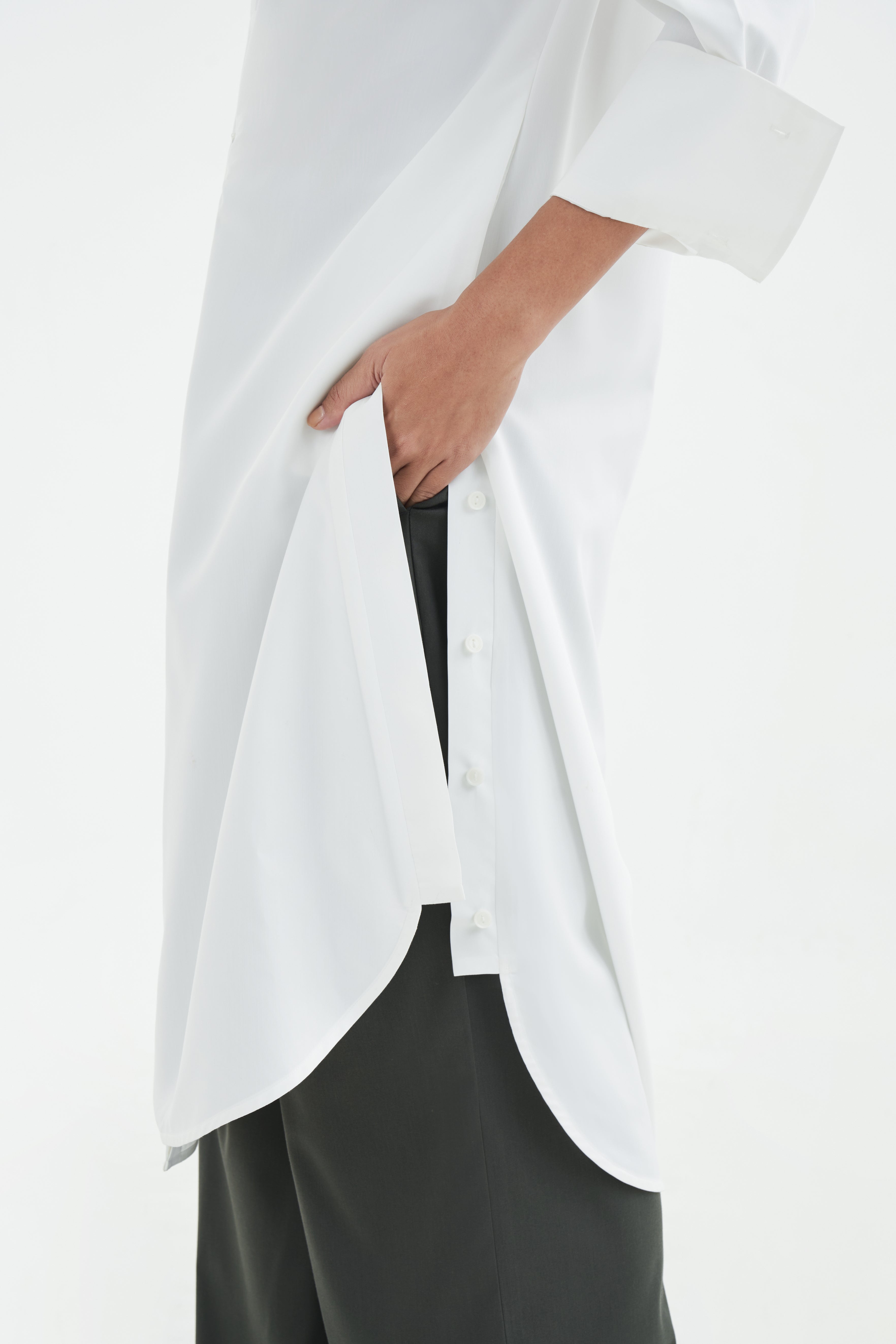 EMIKA DRESS - White