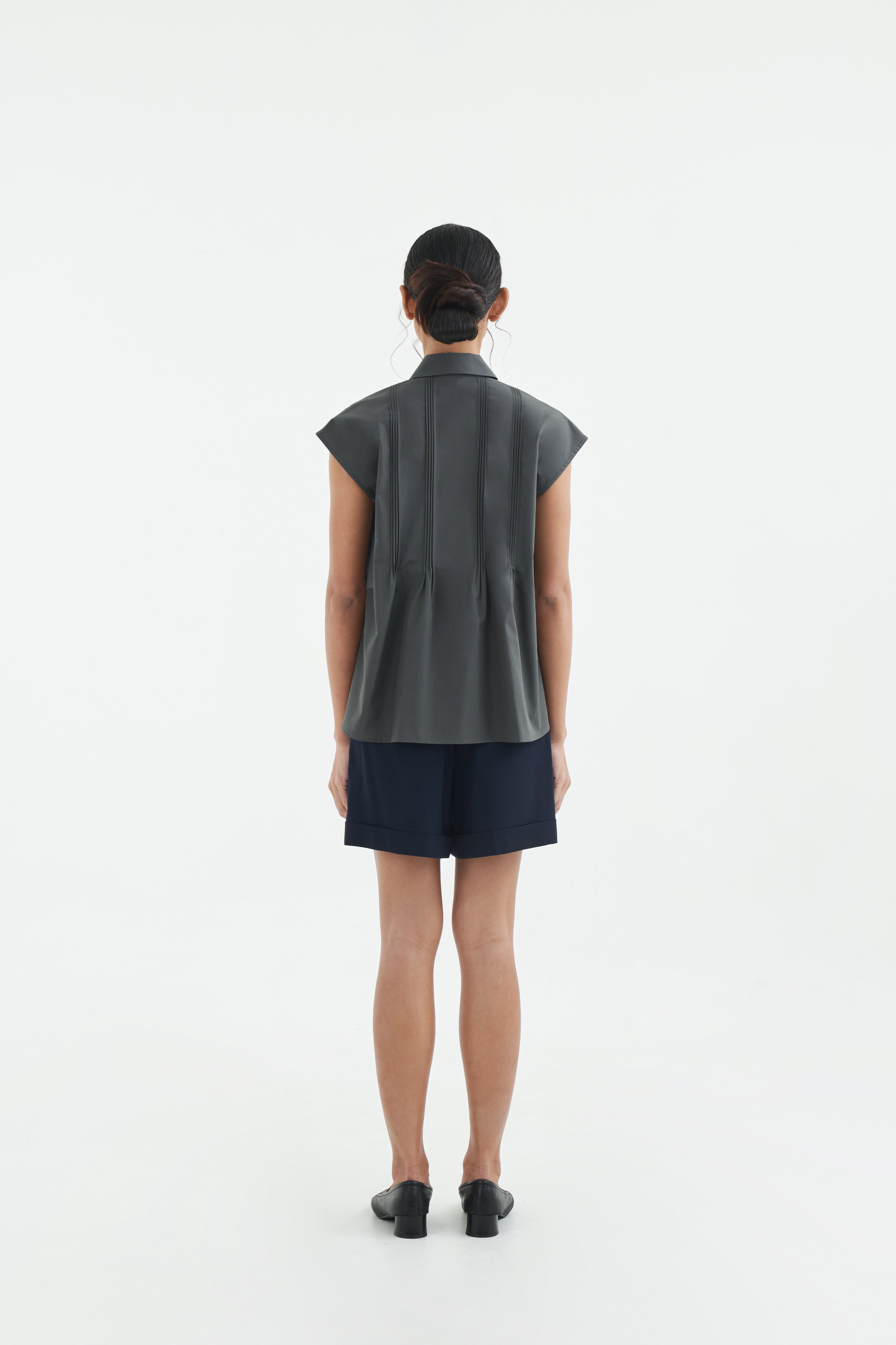 ERIKO - Iron Grey
