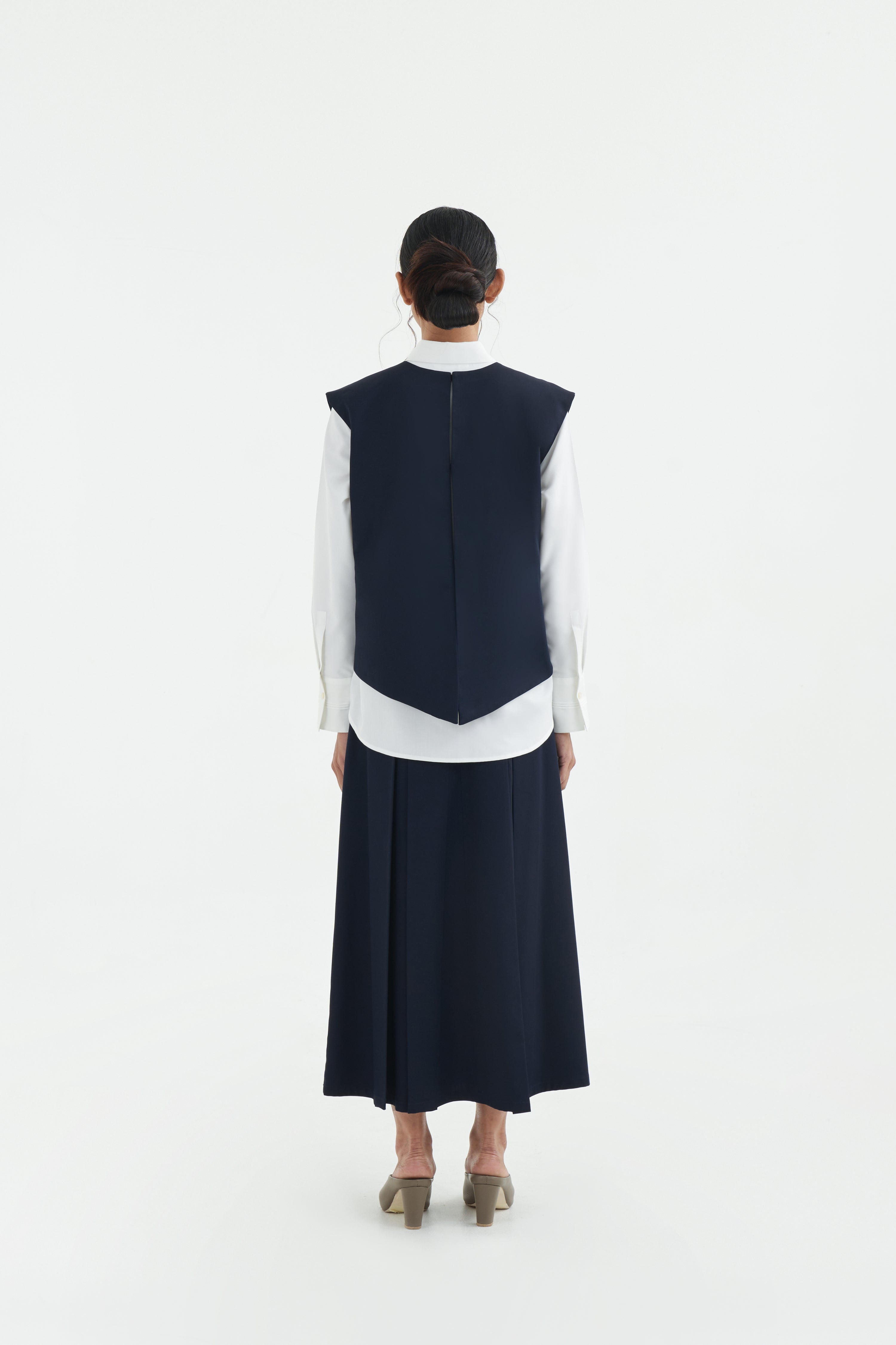 HANO - Deep Navy
