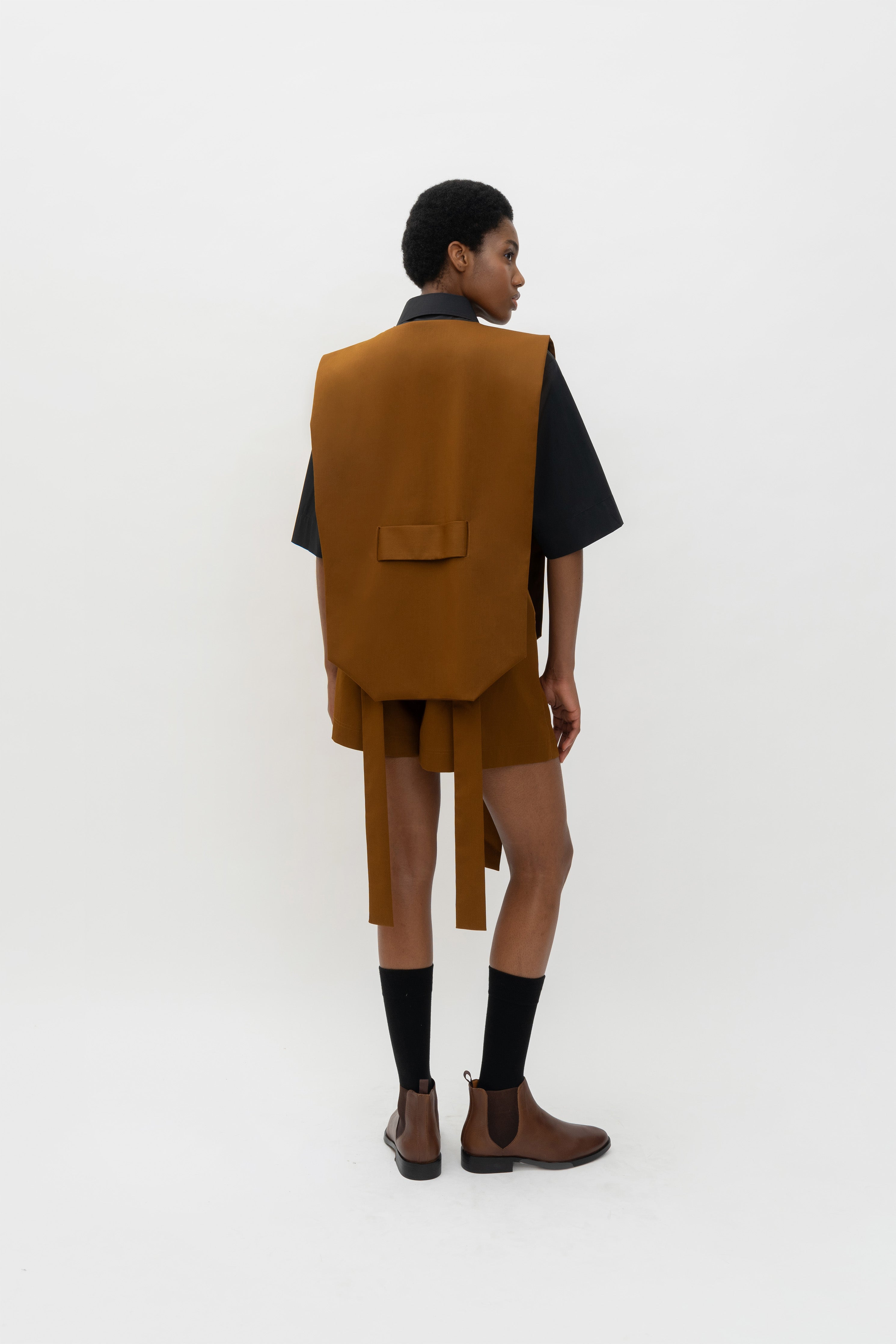 HAN BIB - Golden Brown