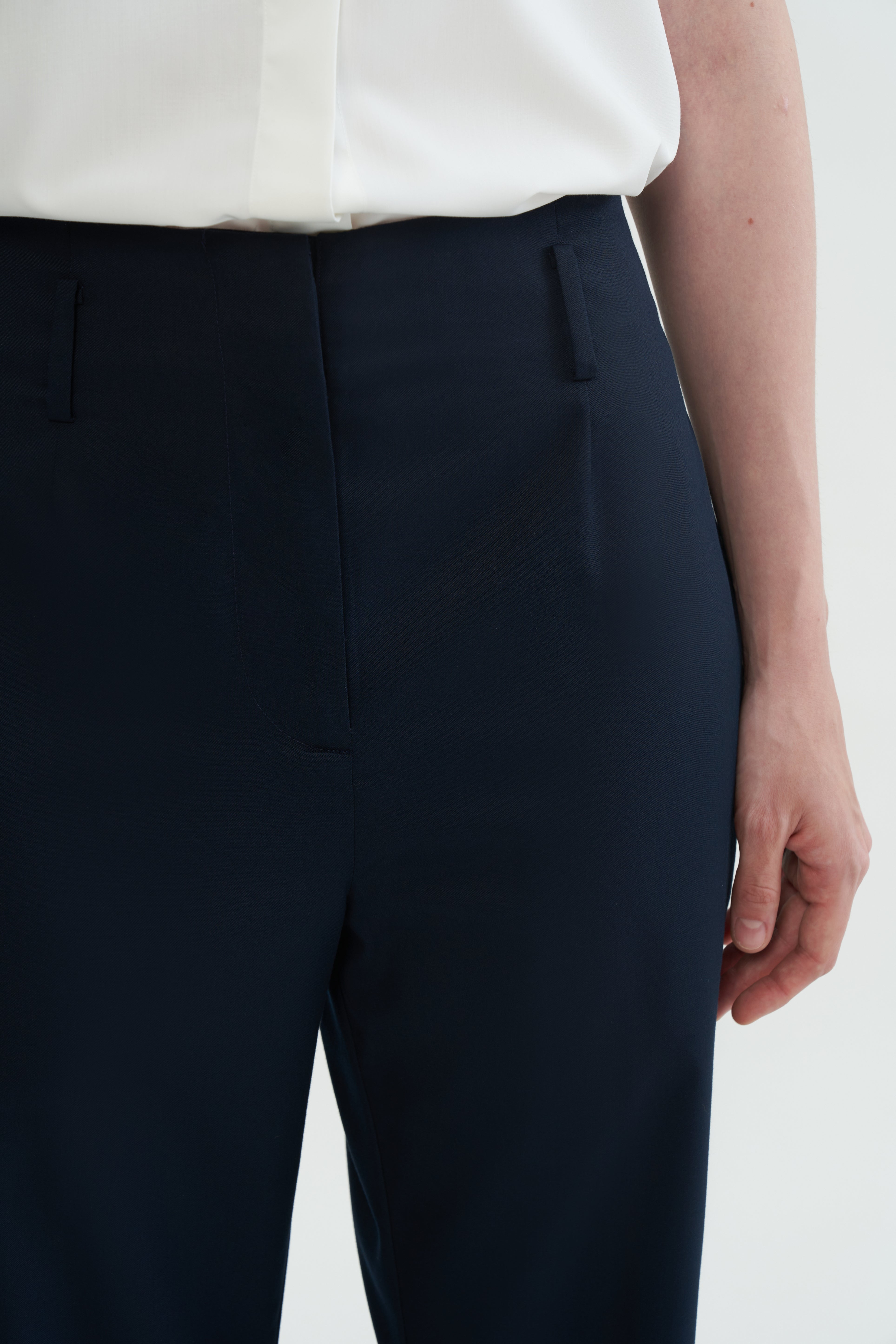 KAIRI PANTS - Deep Navy