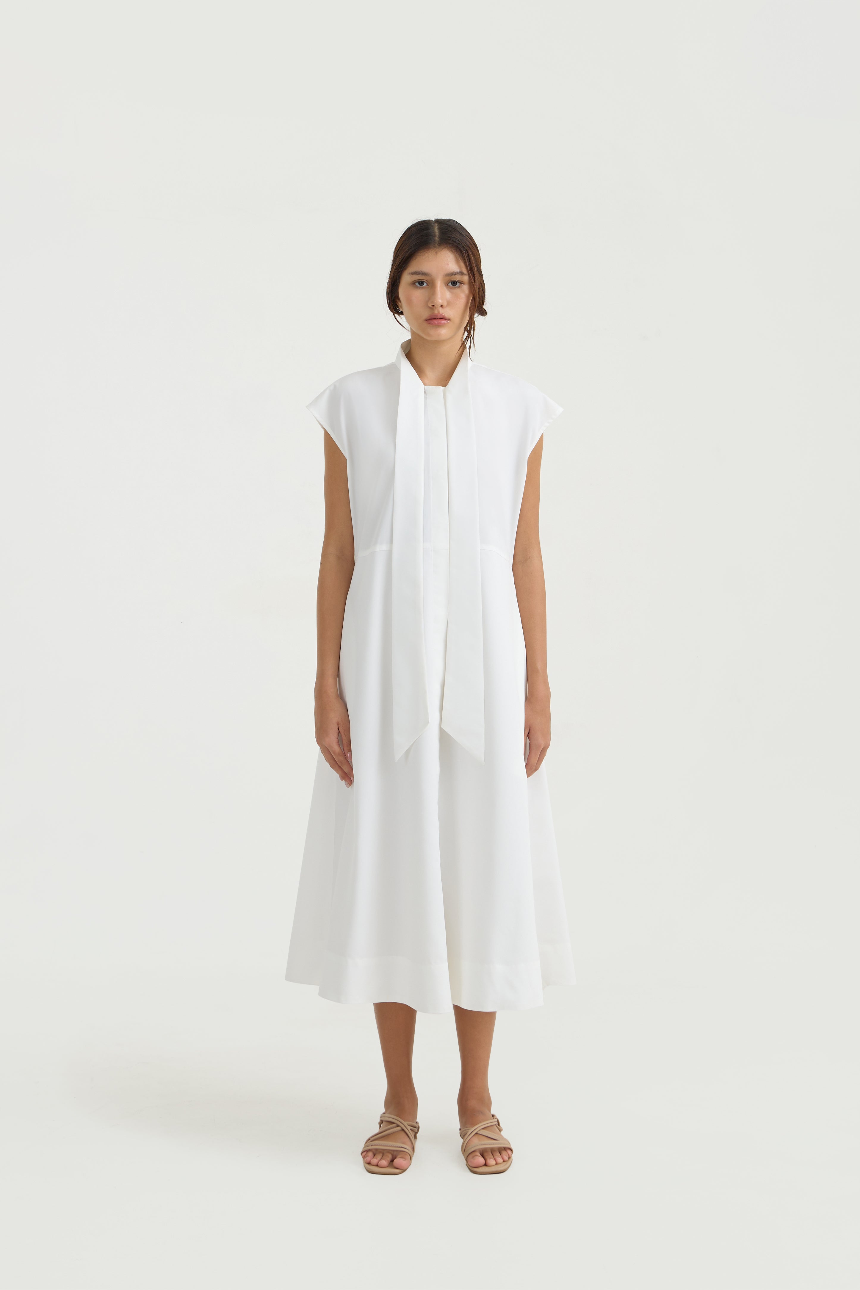 YOKU DRESS - White