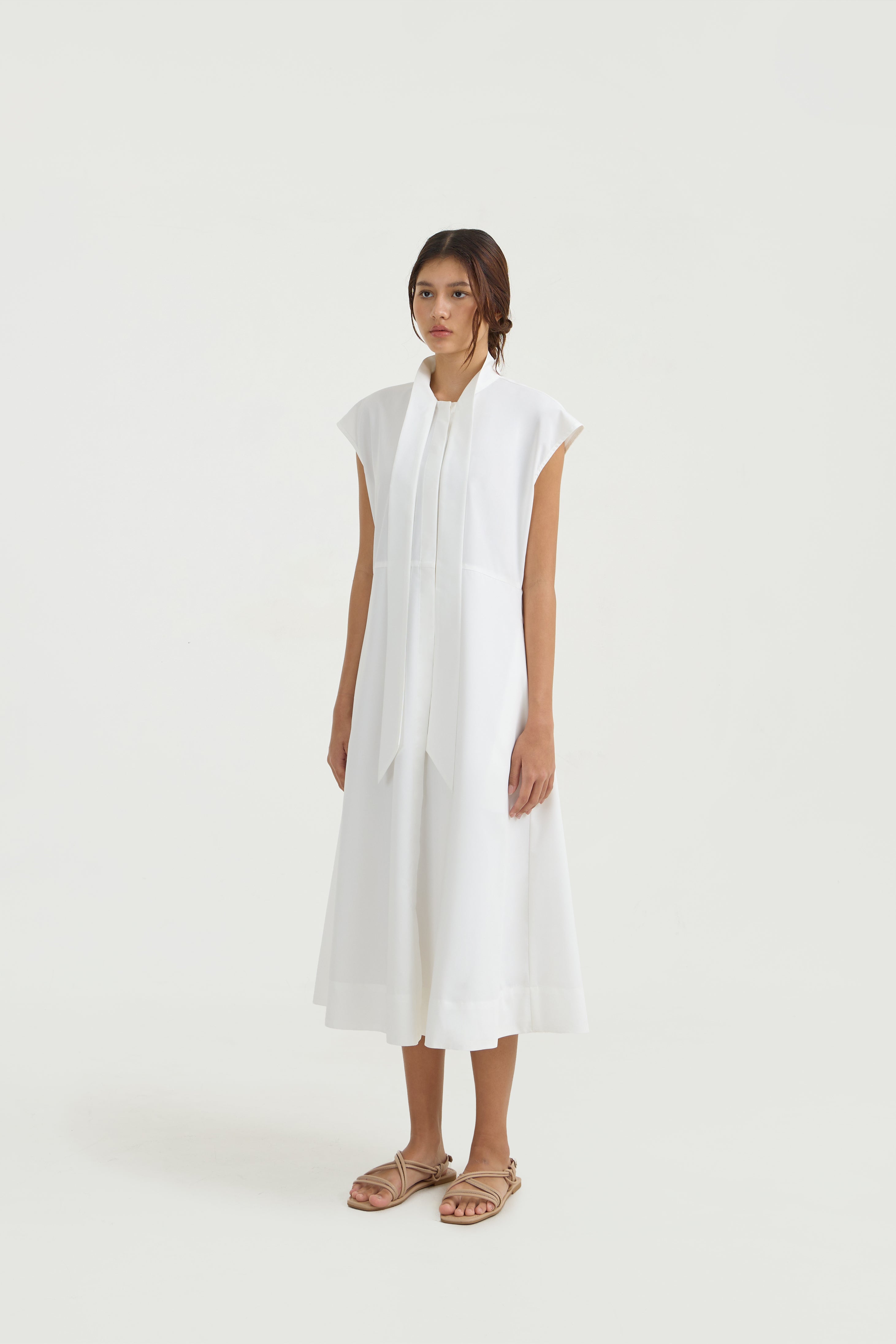 YOKU DRESS - White