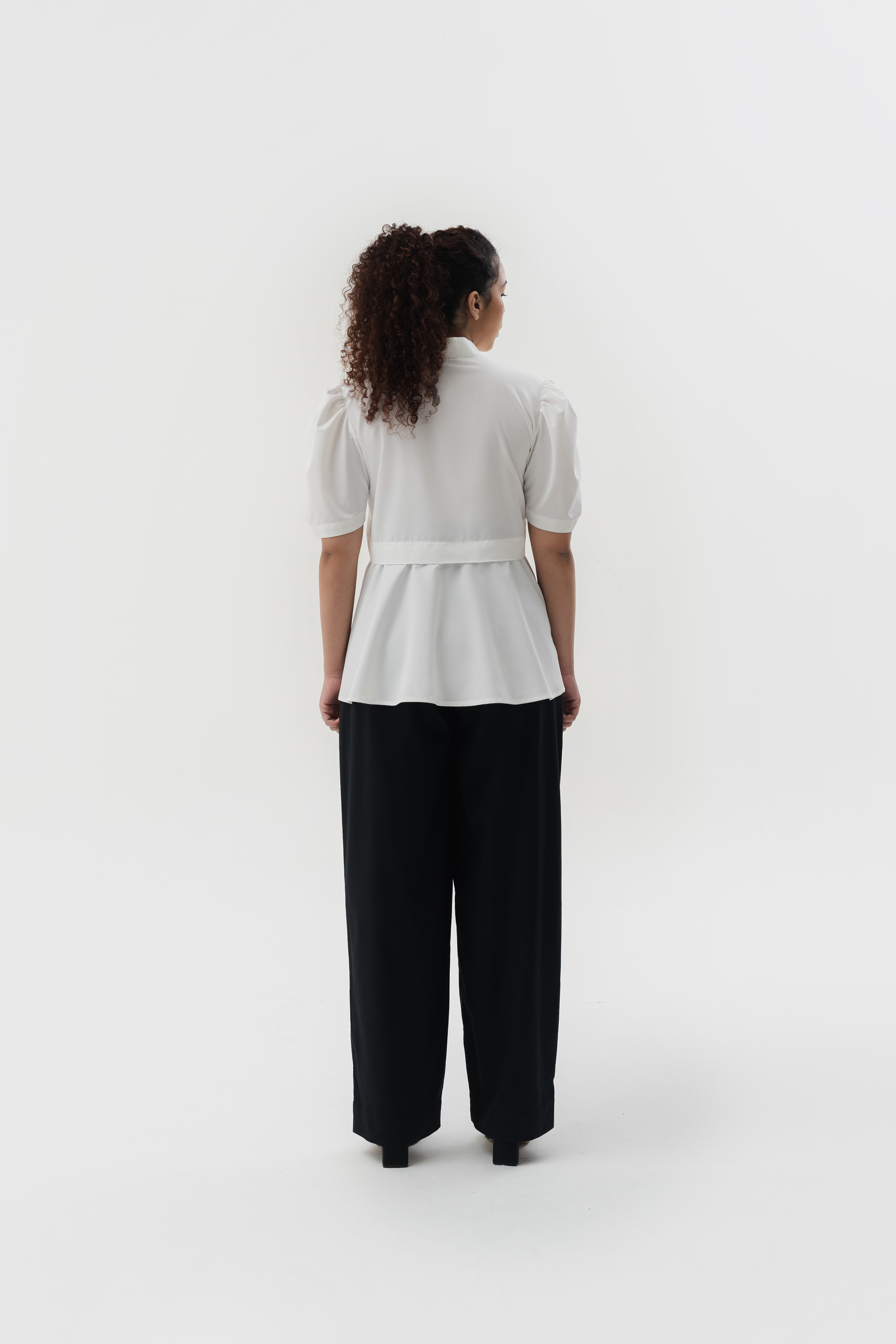YUWA - White