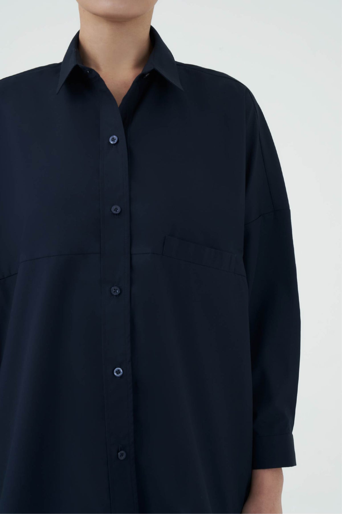AITO - Deep Navy