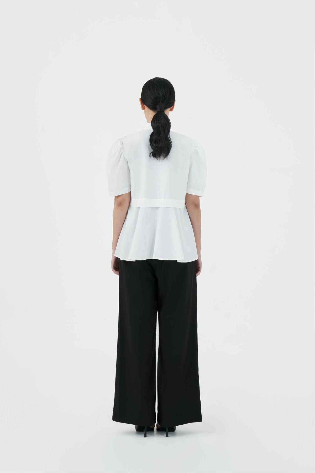YUWA - White