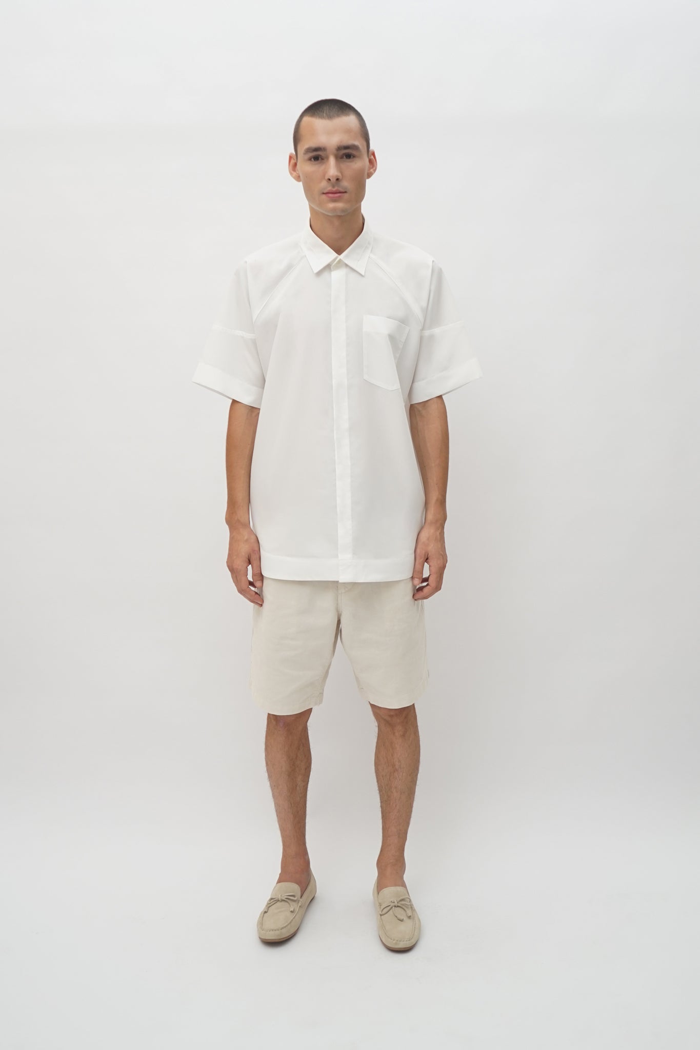 KAI - White