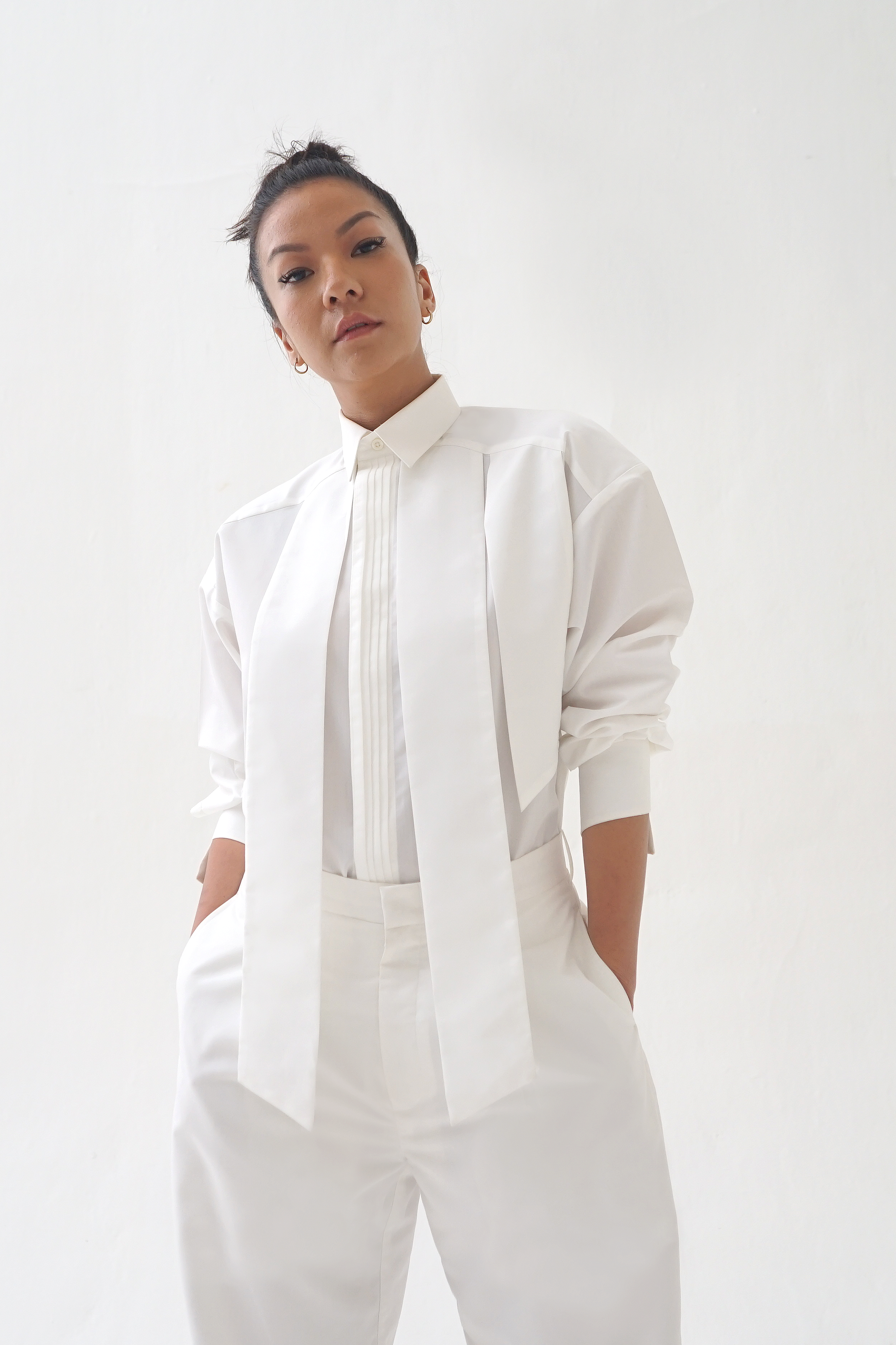 RUI - White