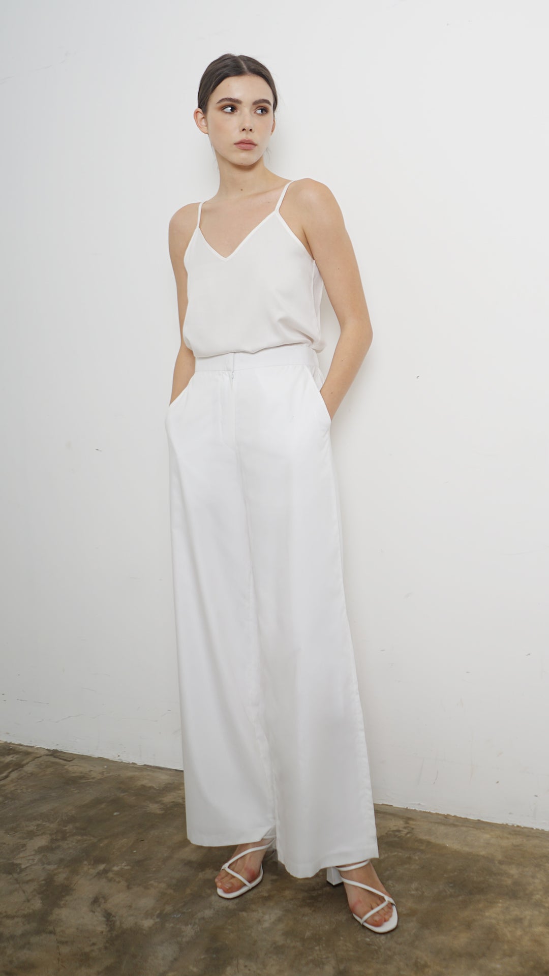 MINAKO PANTS - White