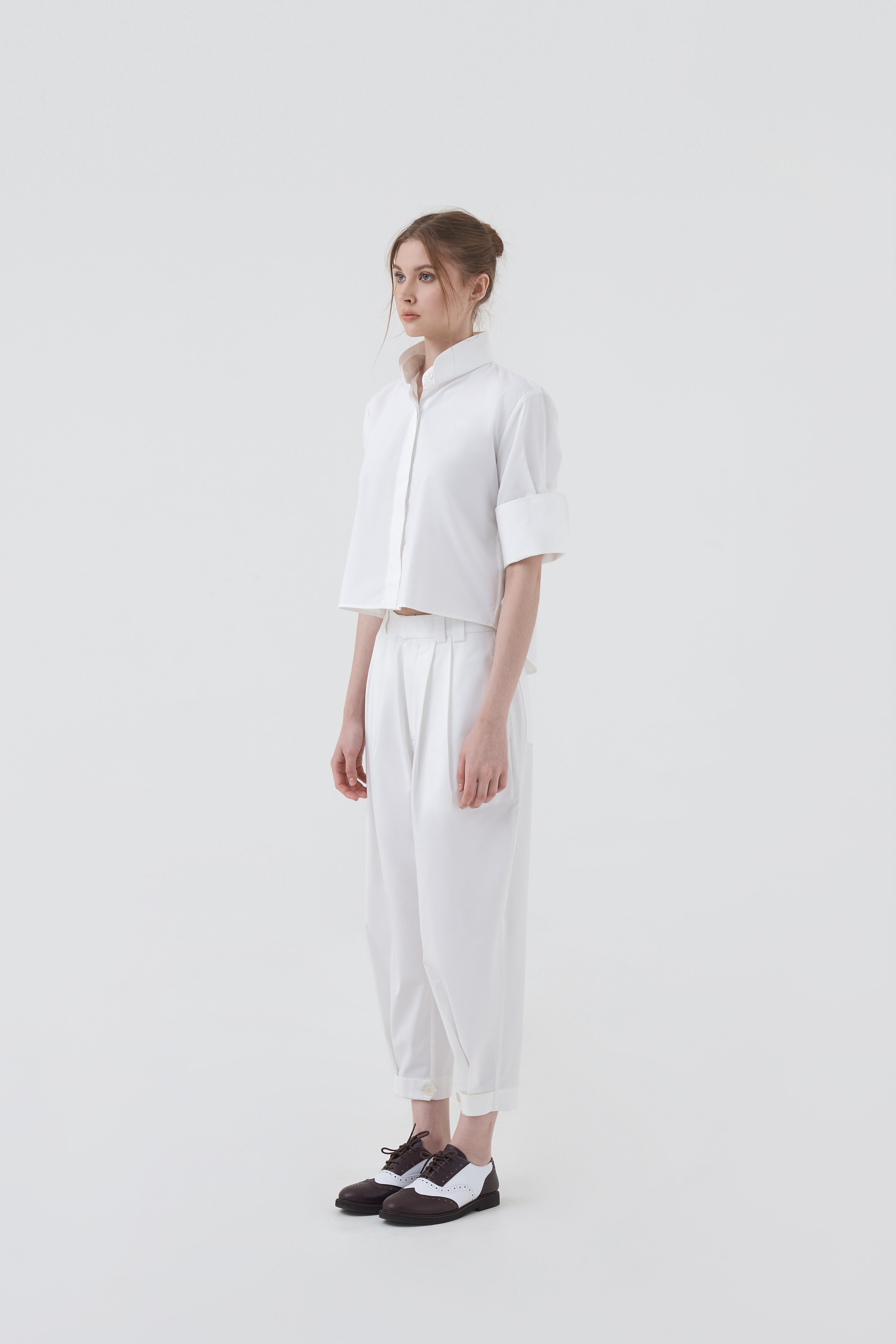 CHA CROP - White