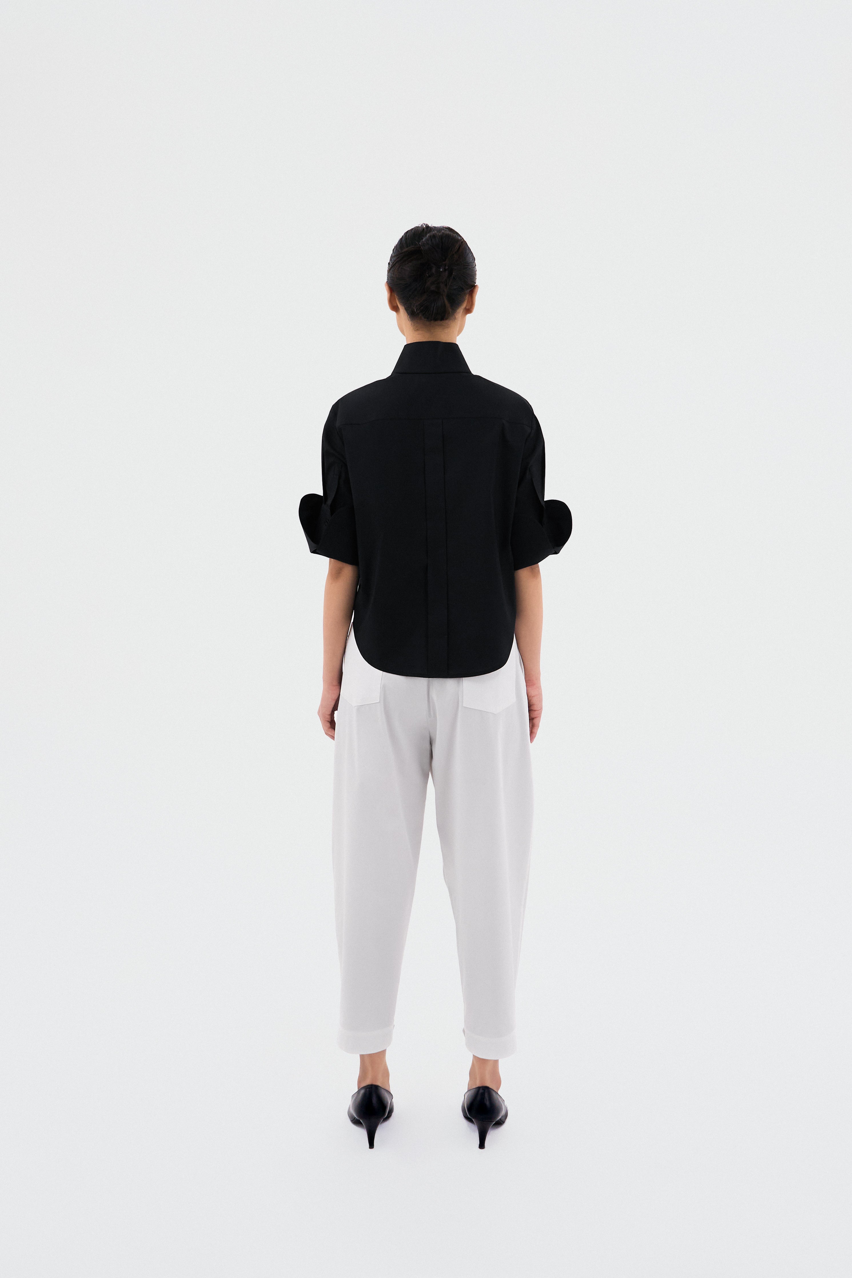 CHA CROP - Black