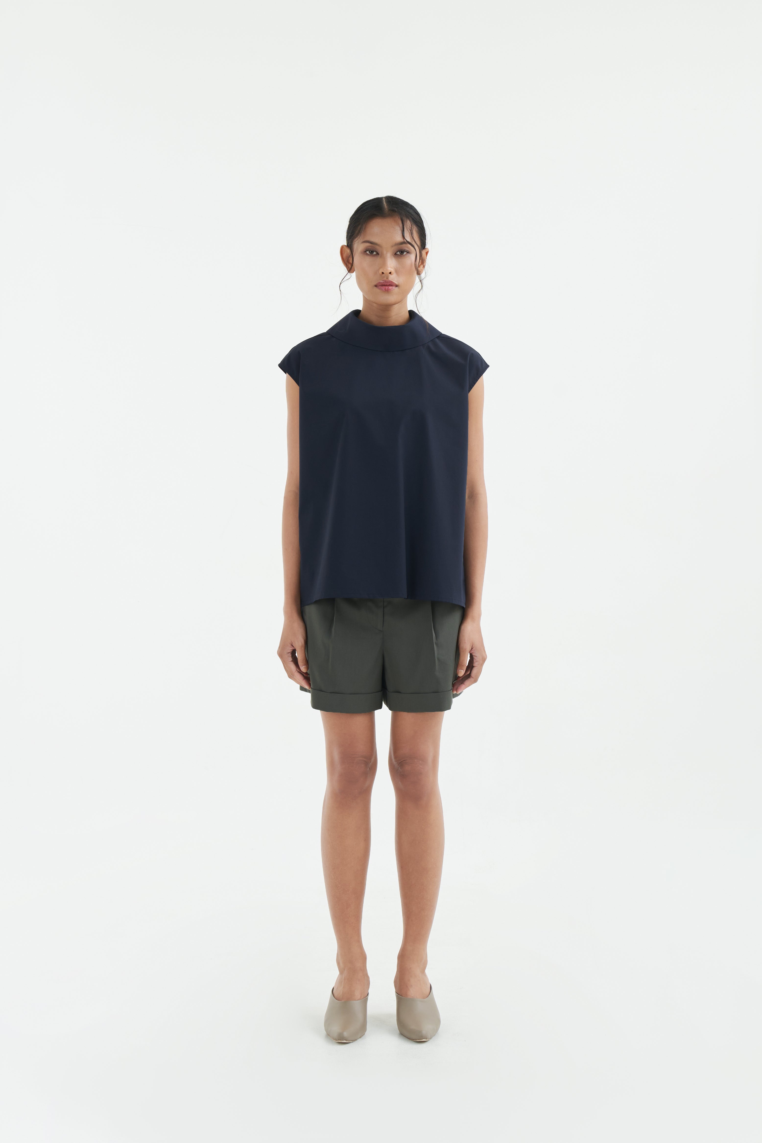AMANA - Deep Navy
