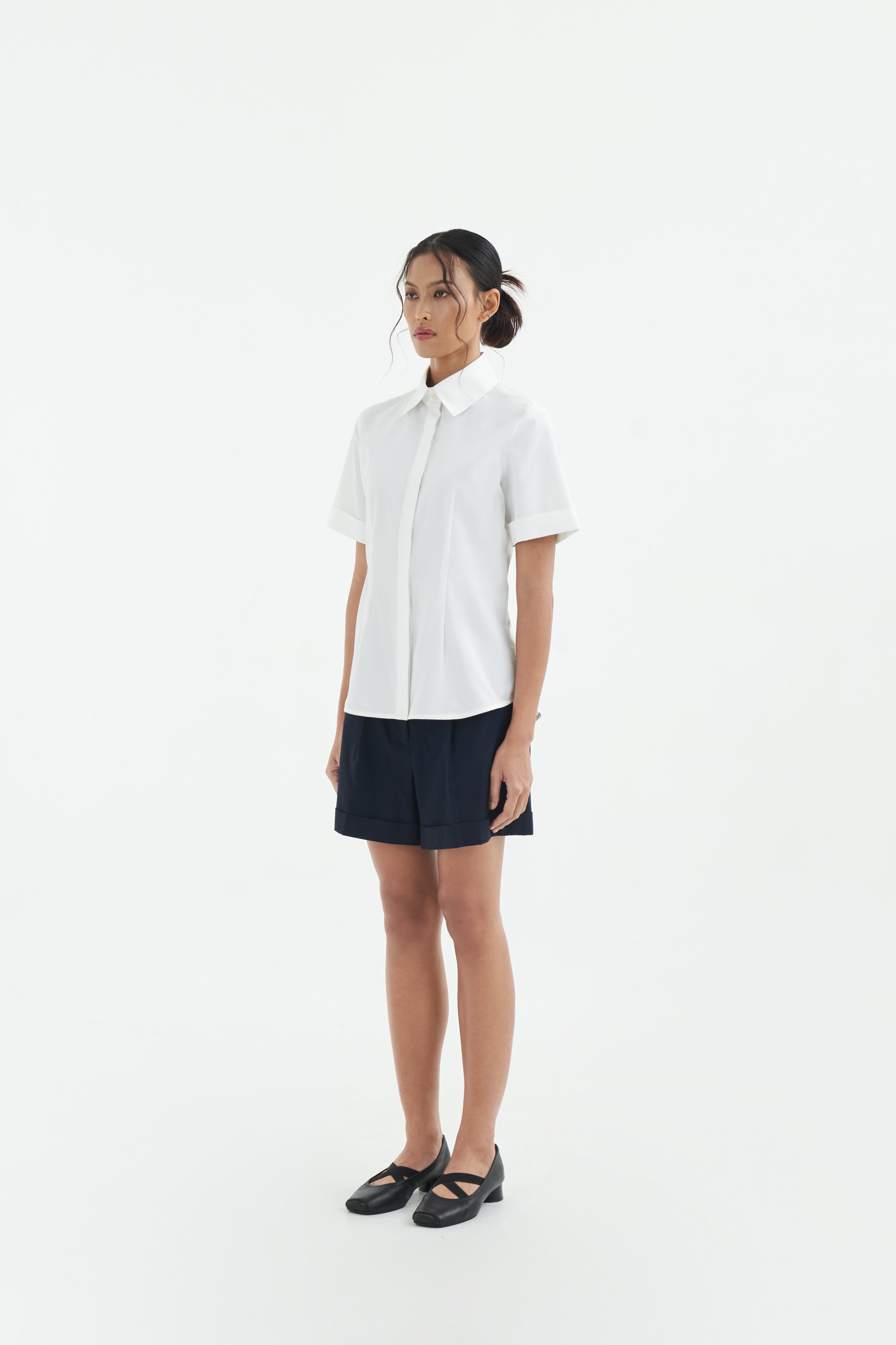 ANYA - White