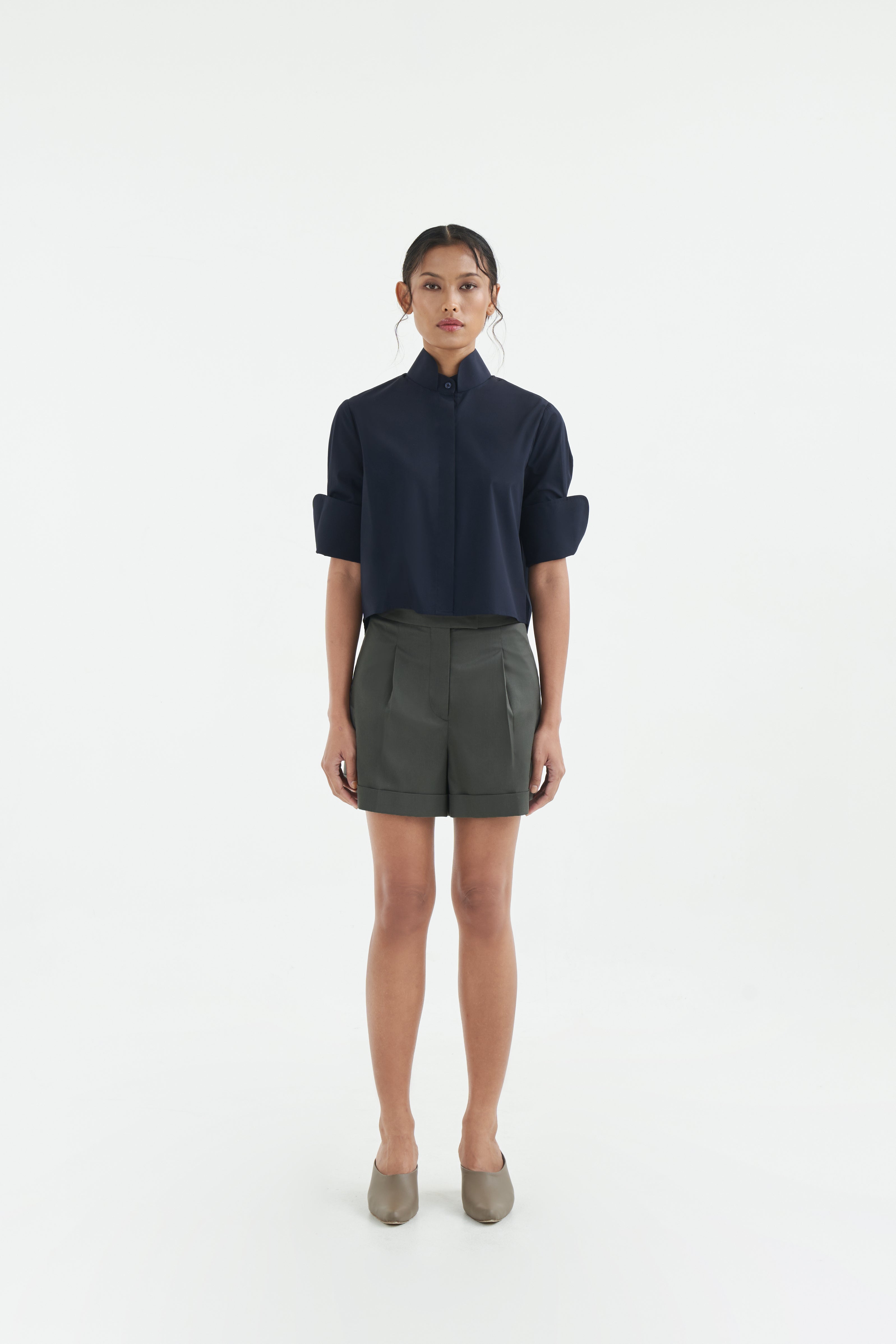 CHA CROP - Deep Navy