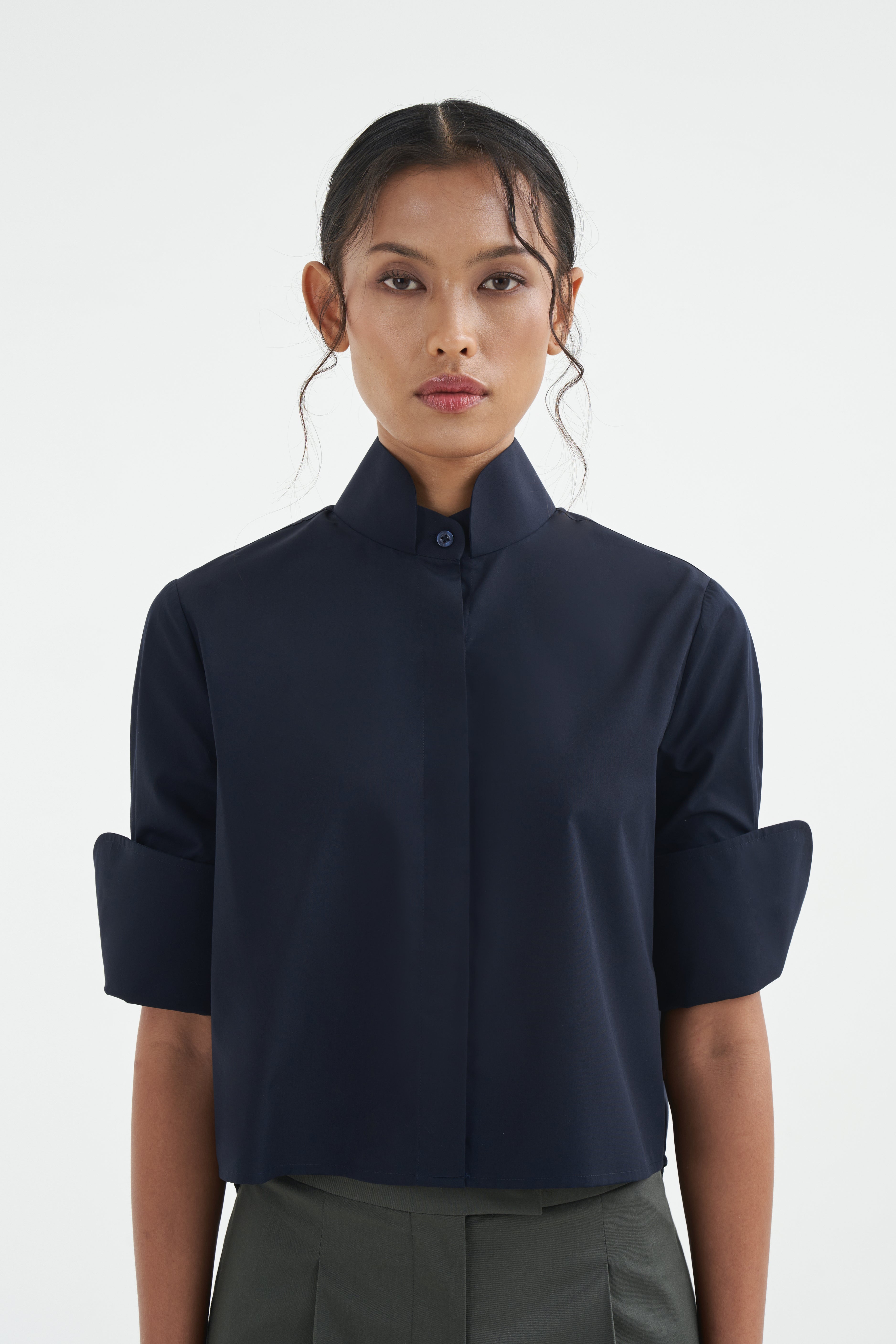 CHA CROP - Deep Navy