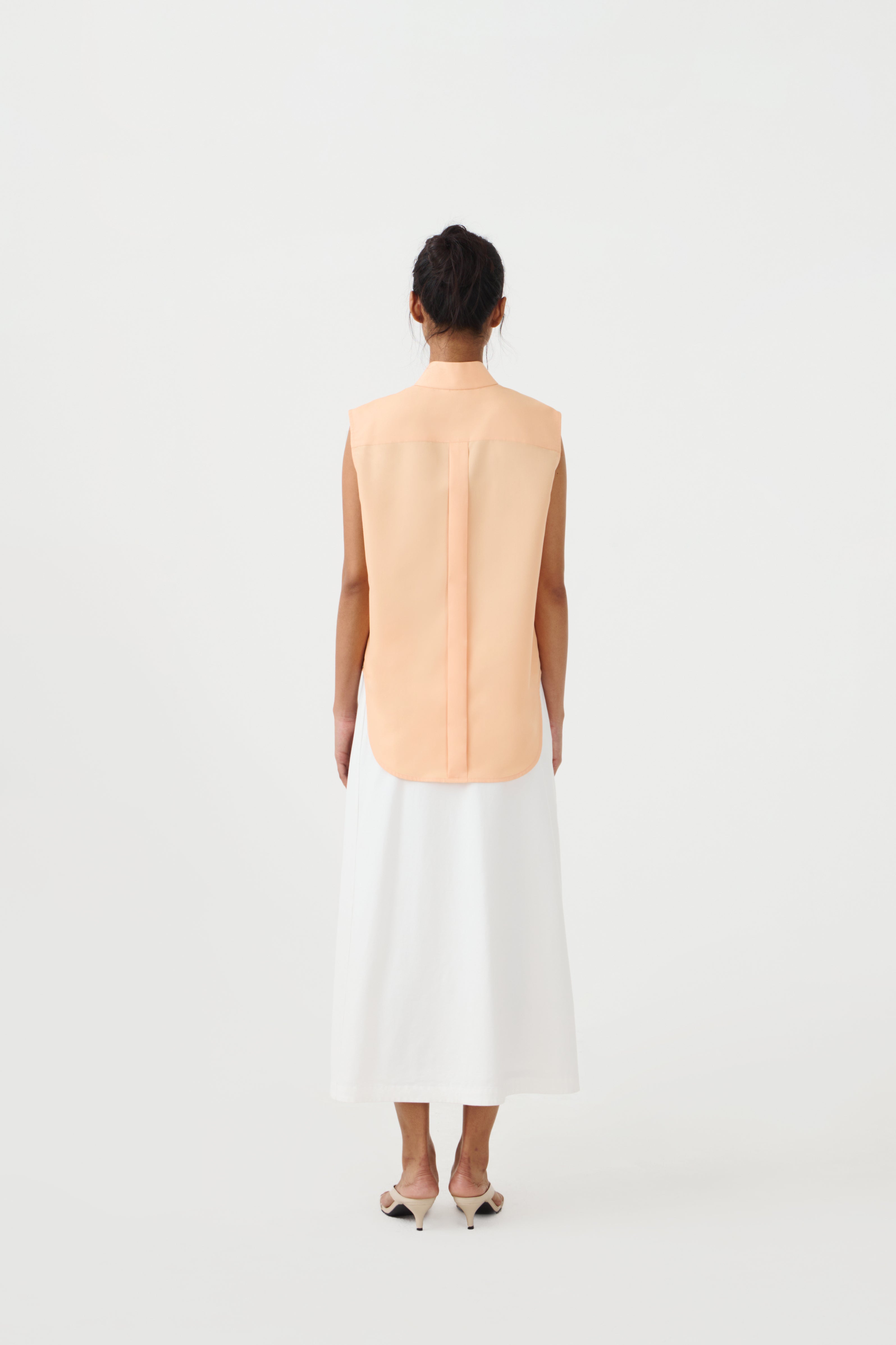 CHARIN - Peach