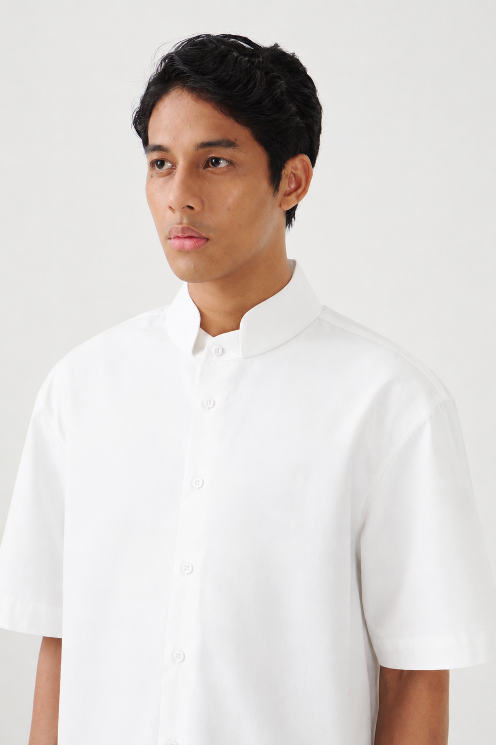 CHIO - White