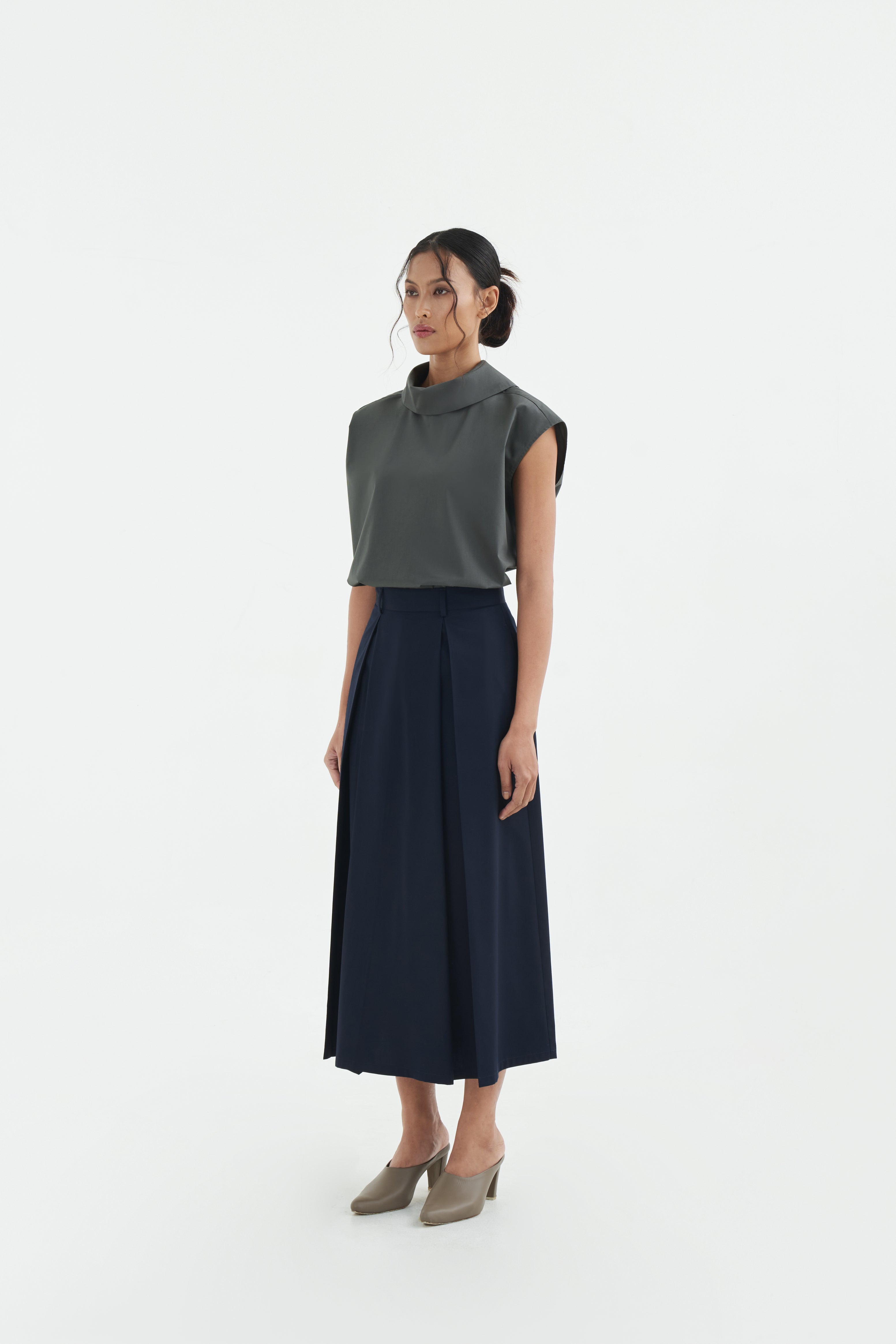 EMIYO SKIRT - Deep Navy