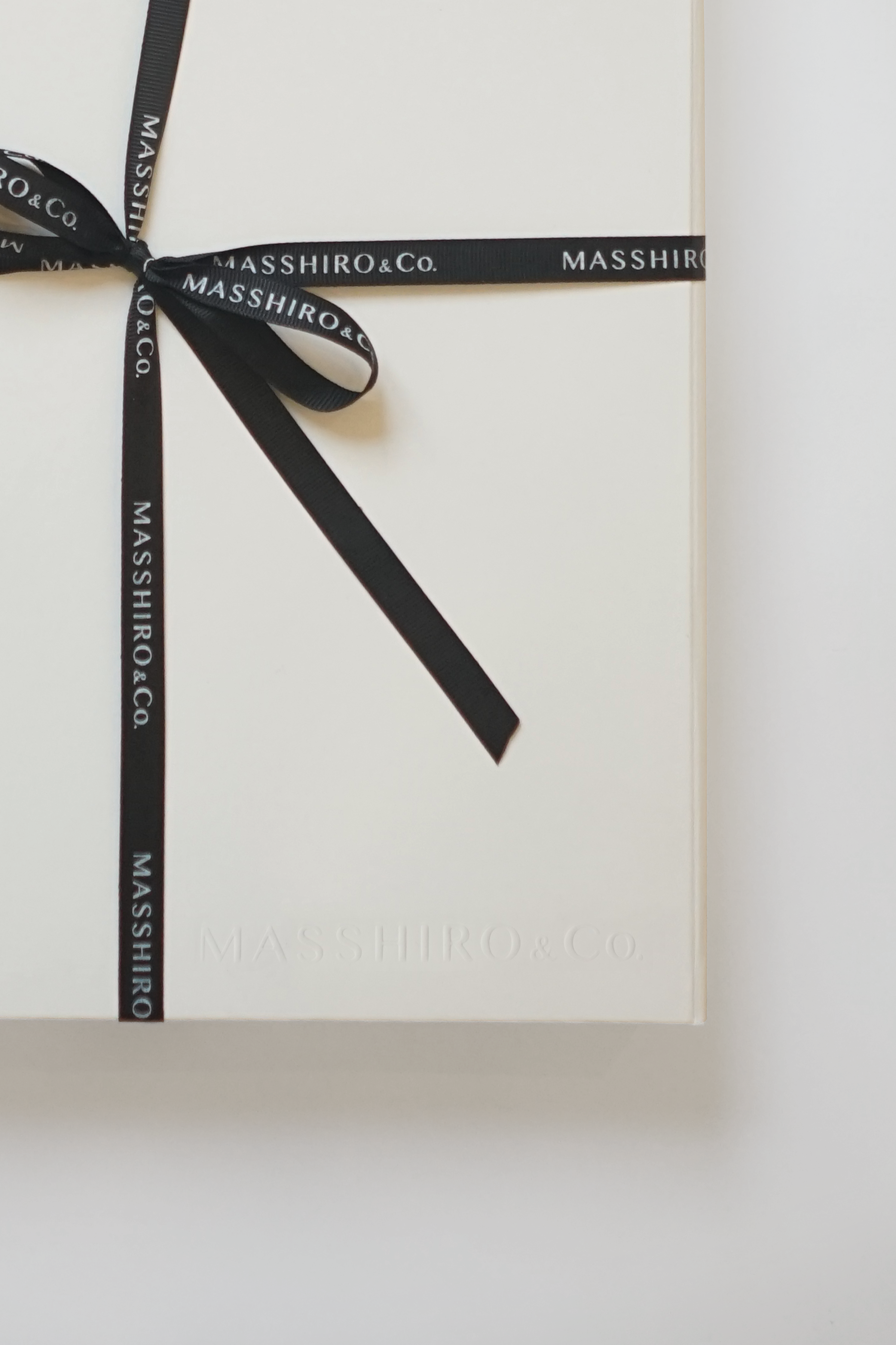 MASSHIRO&Co. GIFT BOX Set - White