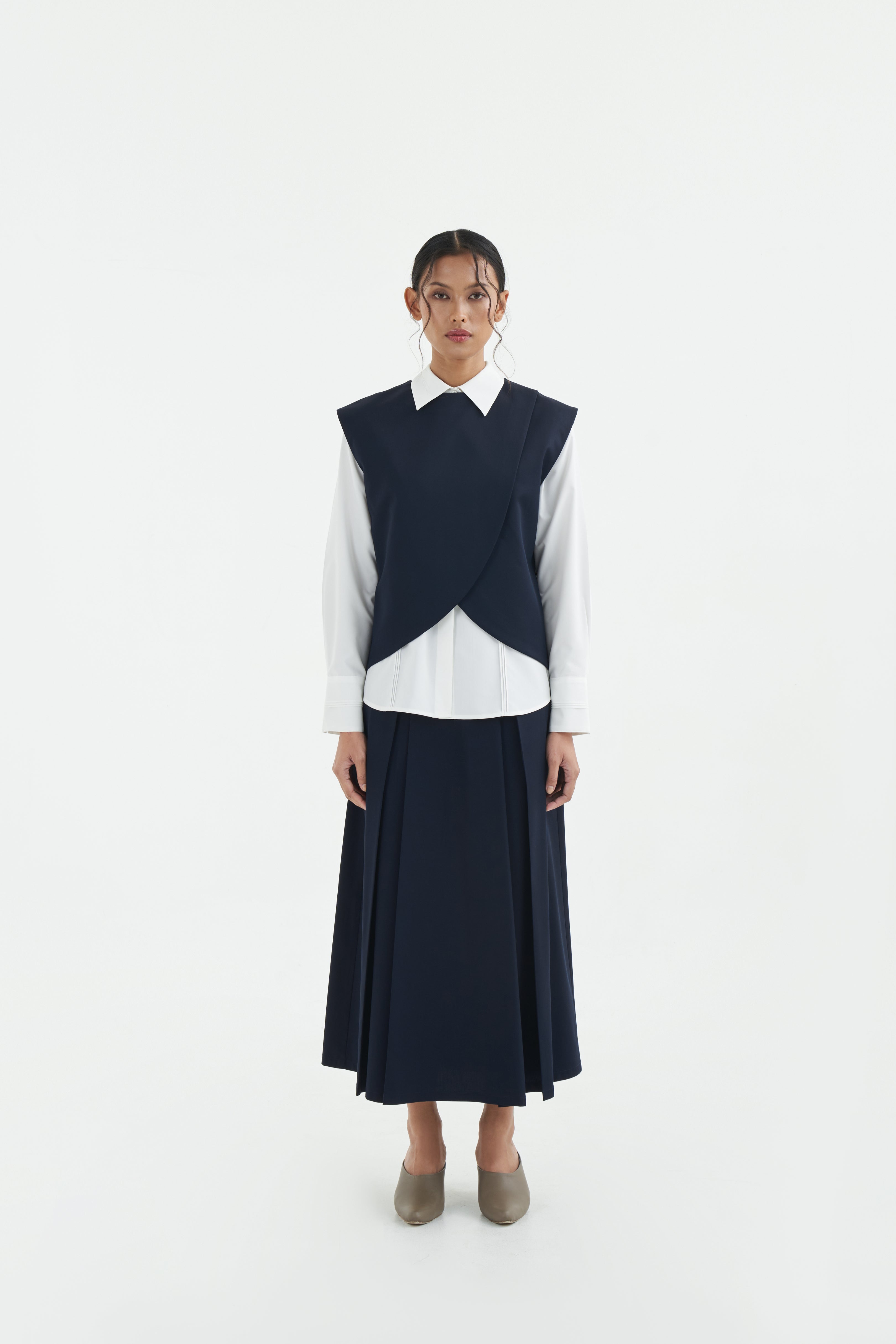HANO - Deep Navy