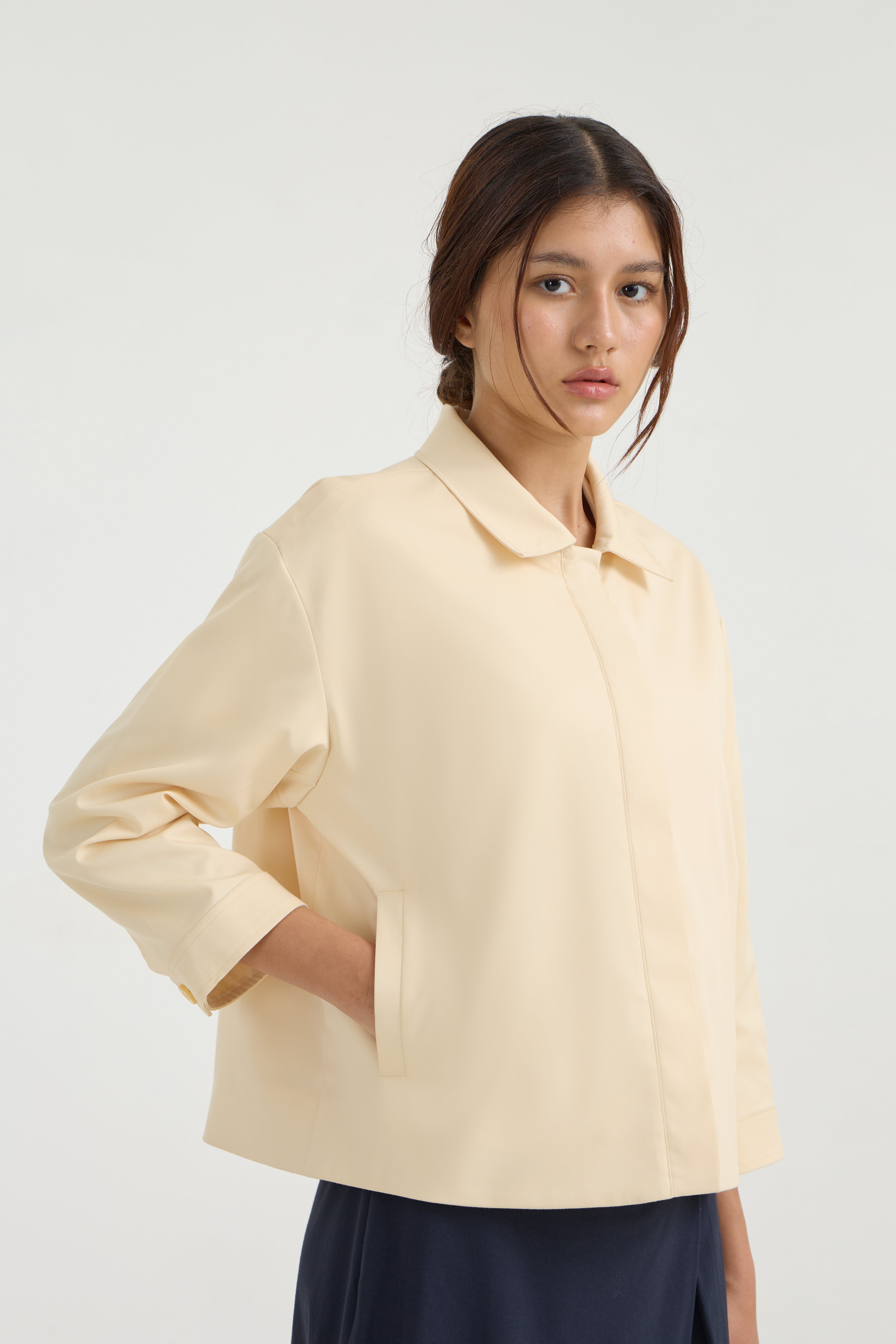 HIKARI OUTER - Buttercream
