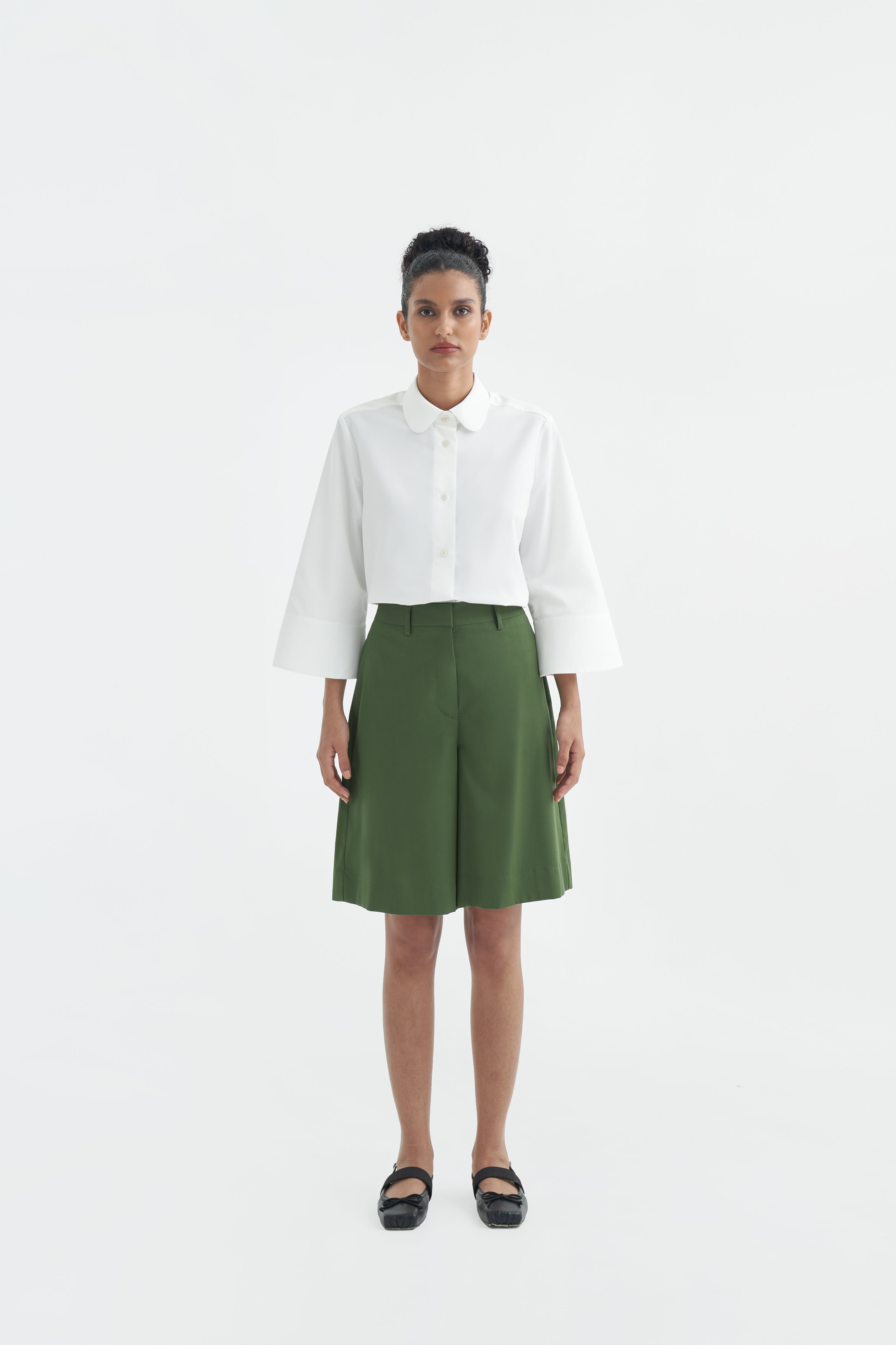 MAIRA SHORTS - Moss Green
