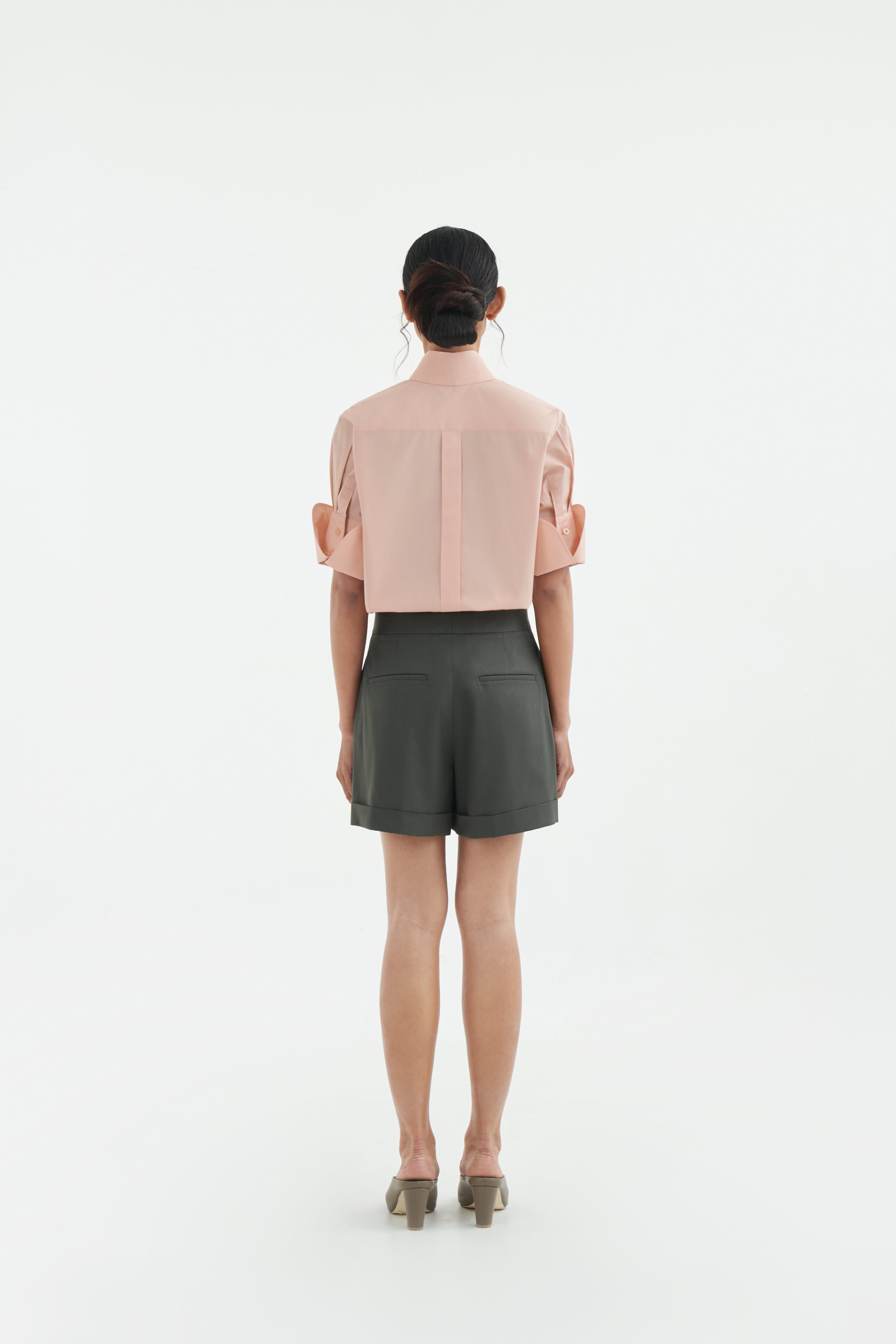 MAKU SHORTS - Iron Grey