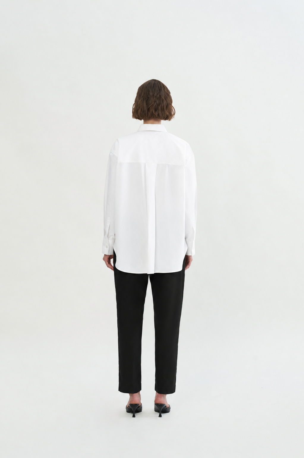 MINAKA - White