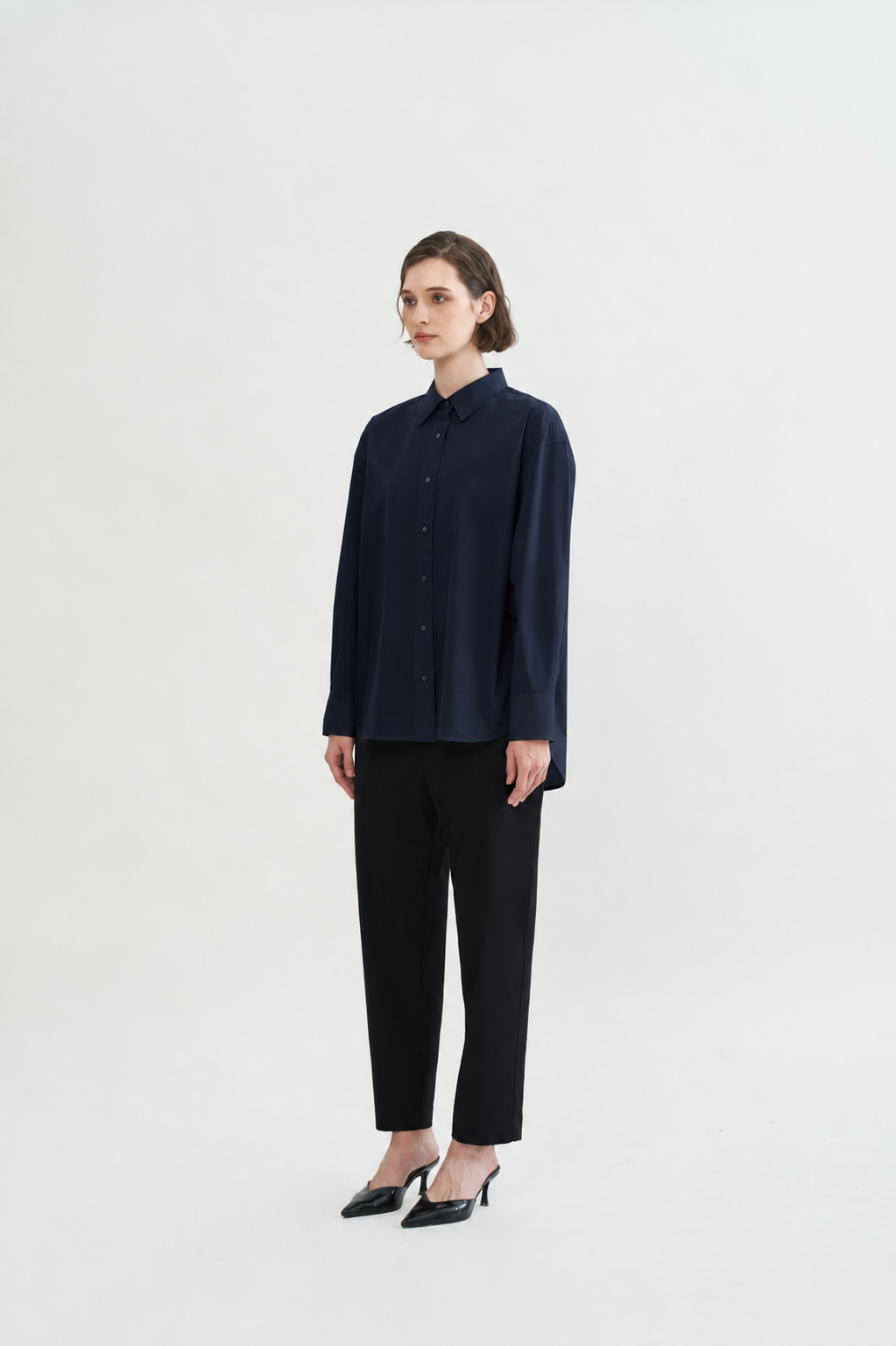 MINAKA - Deep Navy