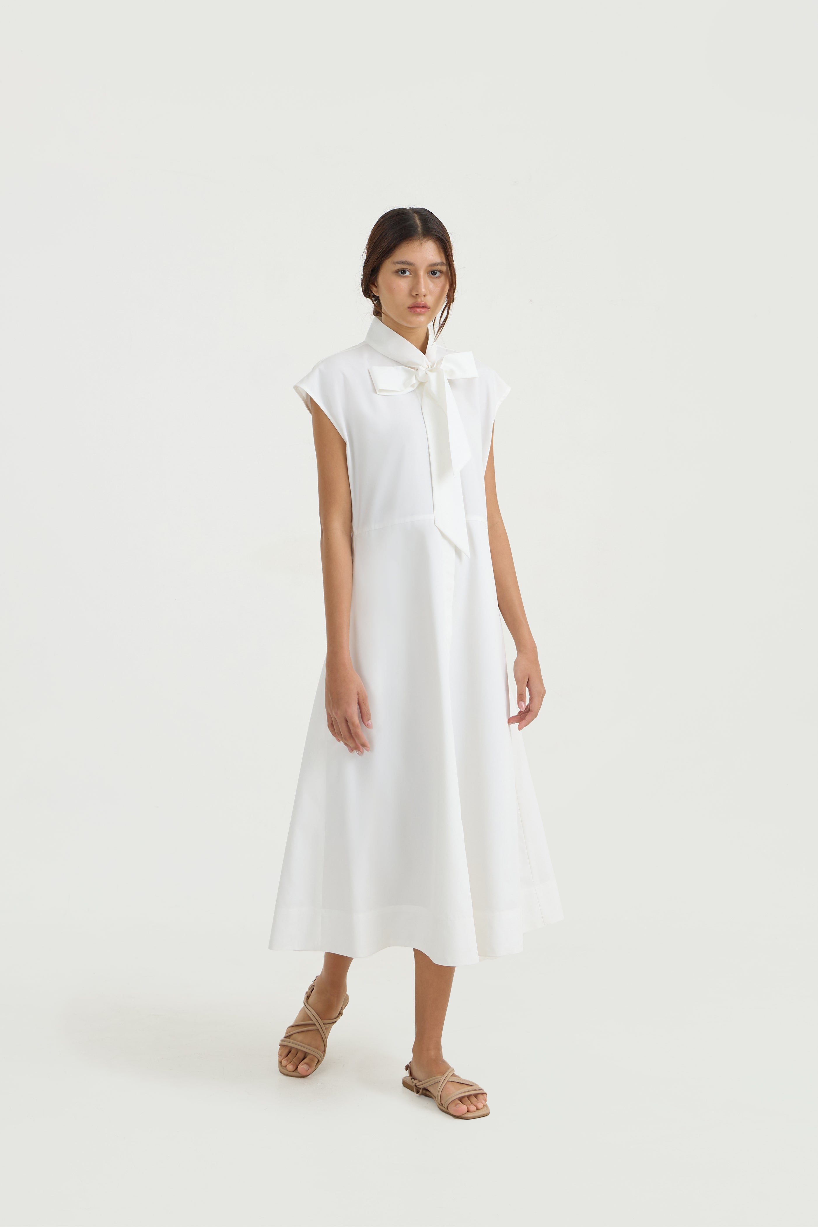 YOKU DRESS - White