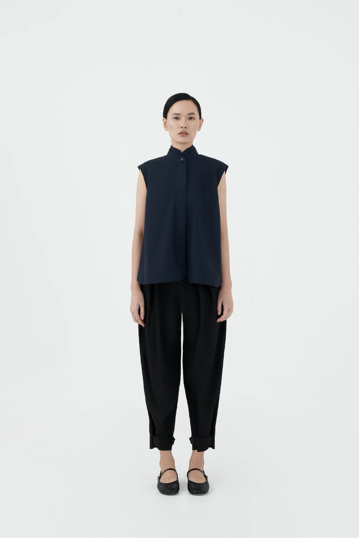 AKARA - Deep Navy