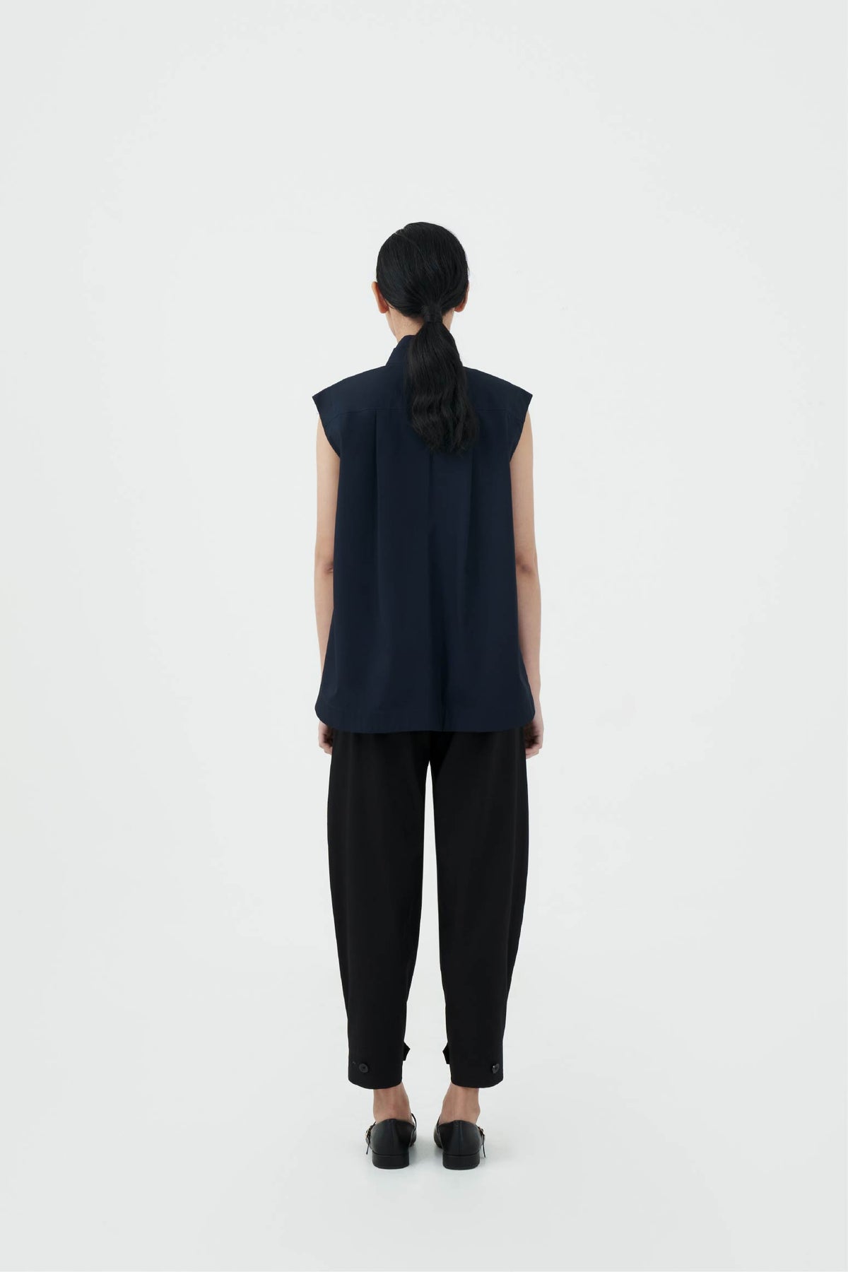 AKARA - Deep Navy
