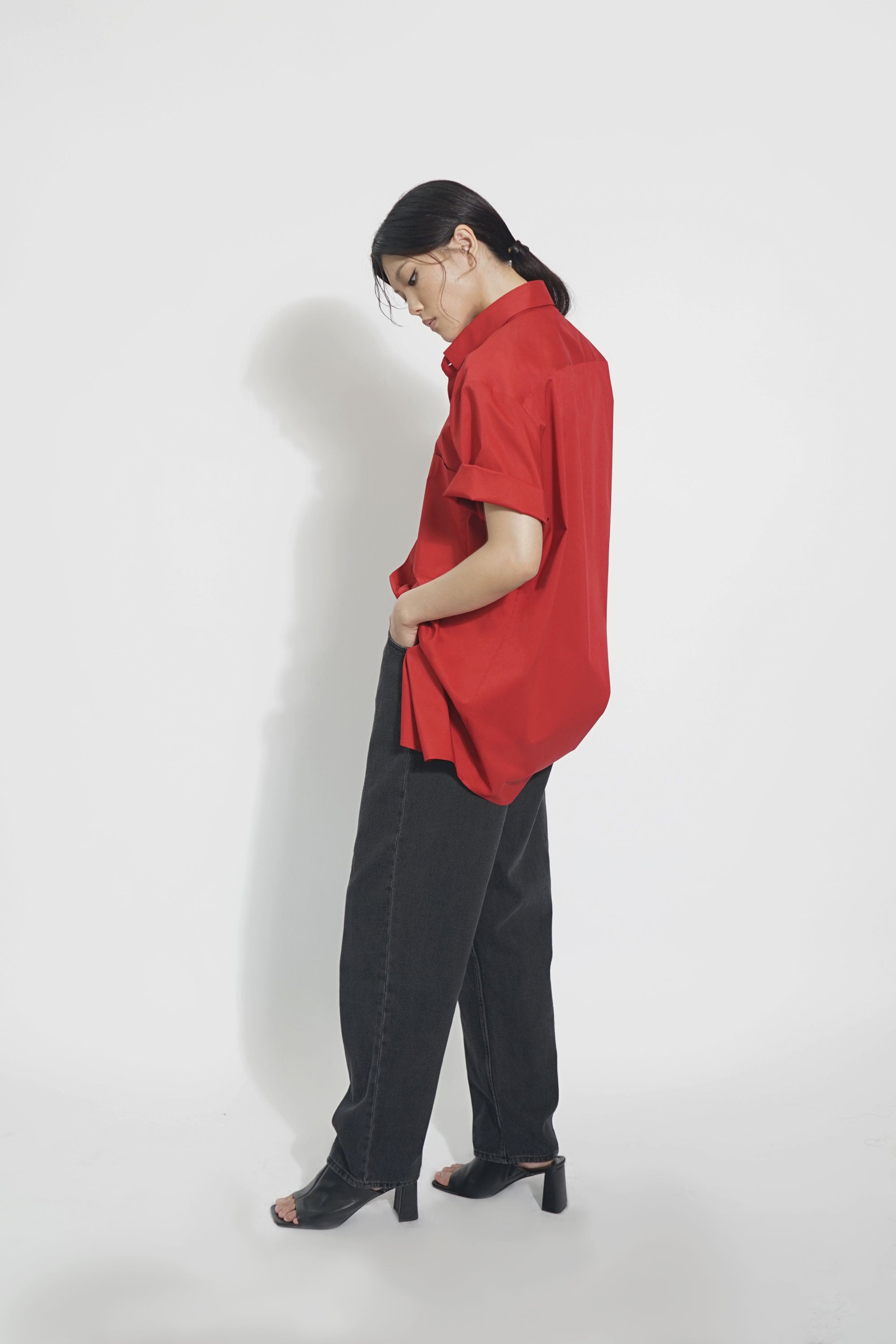ARATA MANN - Red